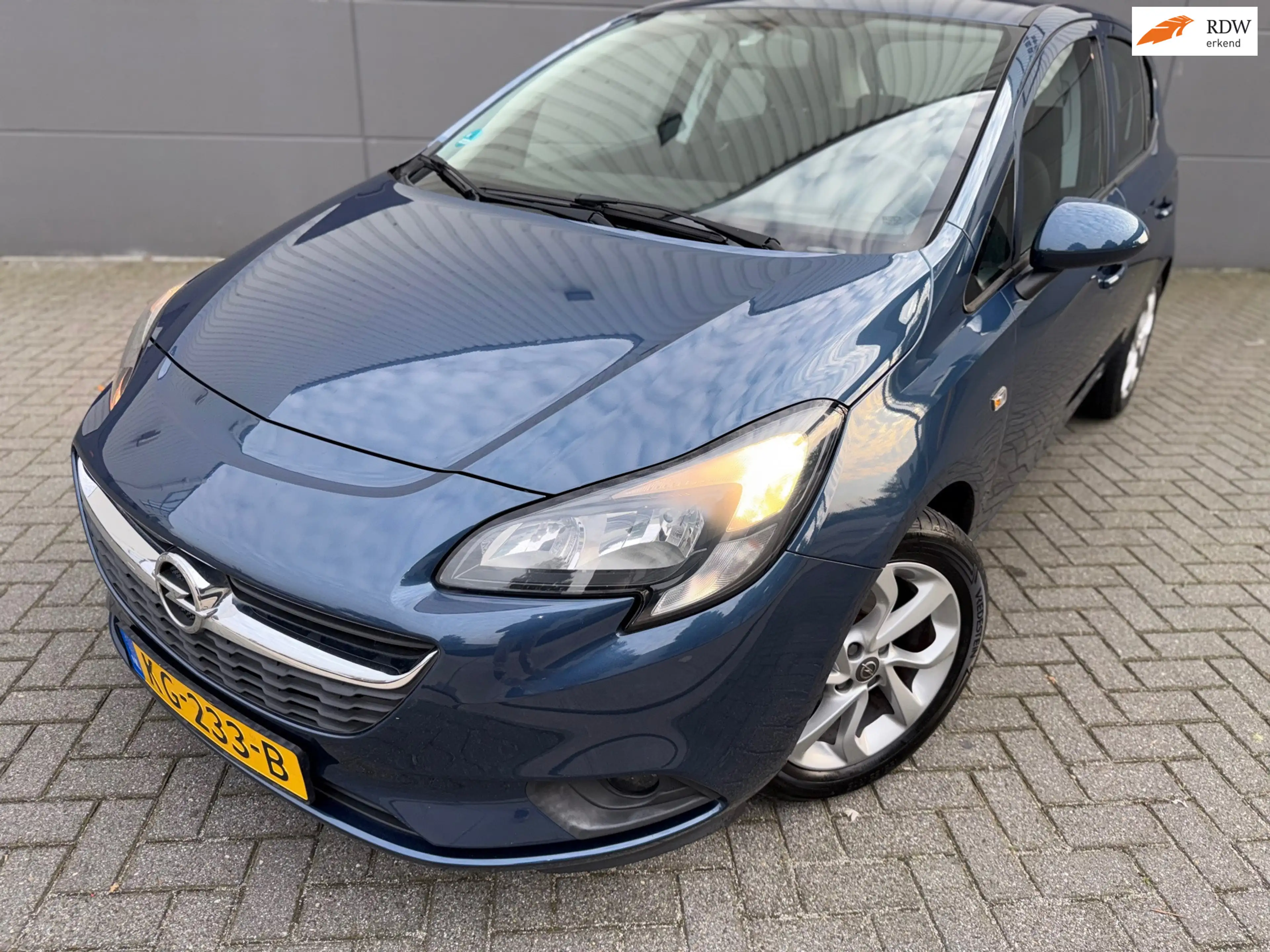 Opel Corsa 1.4 Edition*CRUISE*AIRCO*APK*NAP*ELKT-RAAM