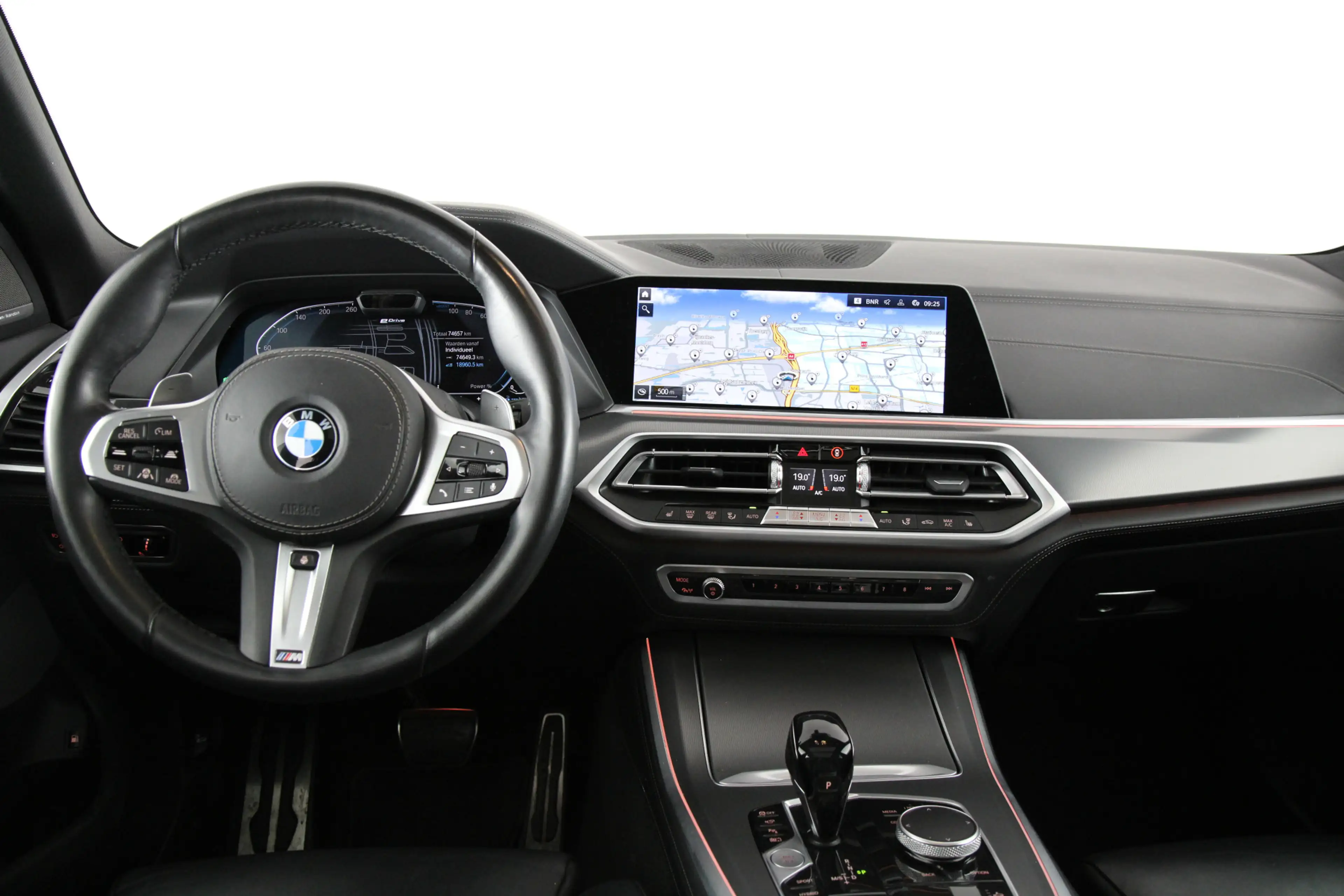 BMW X5 xDrive45e High Executive M-Sport — photo 13