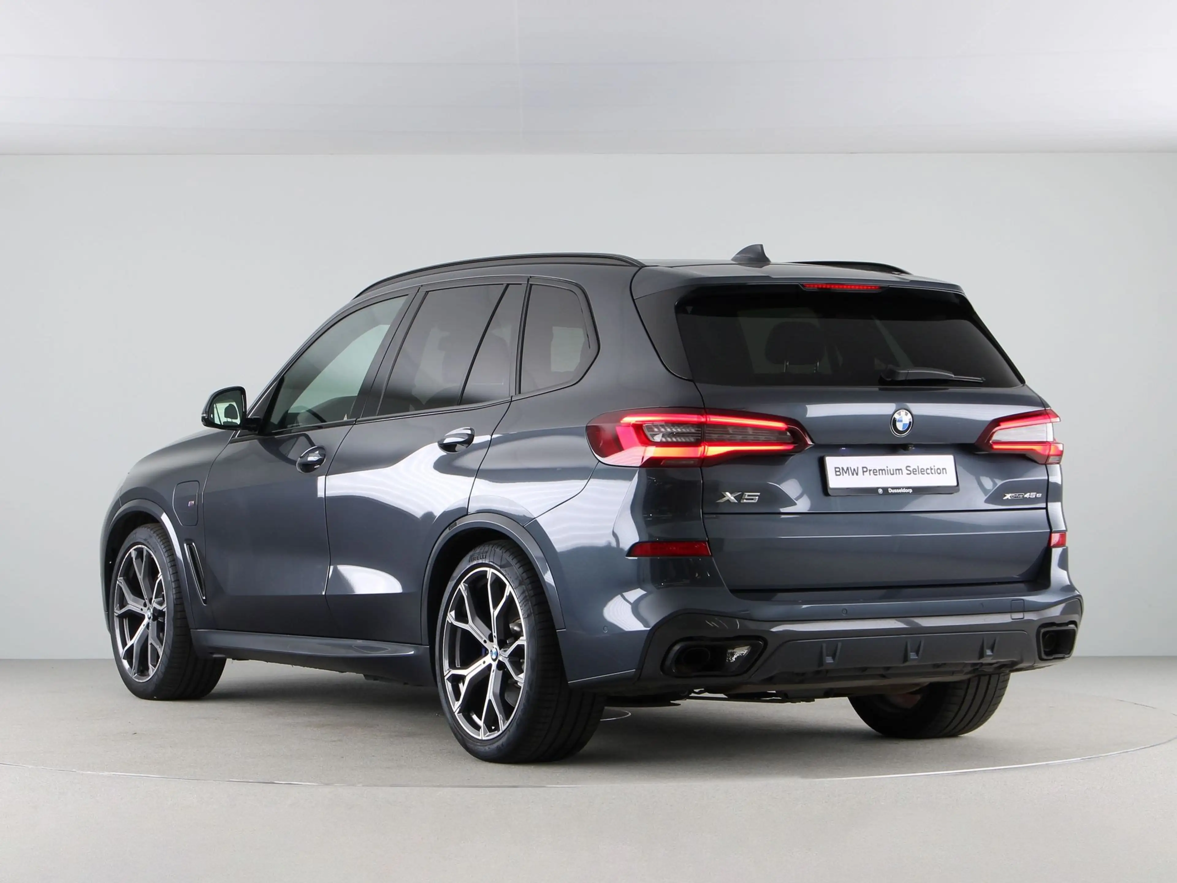 BMW X5 xDrive45e High Executive M-Sport — photo 11