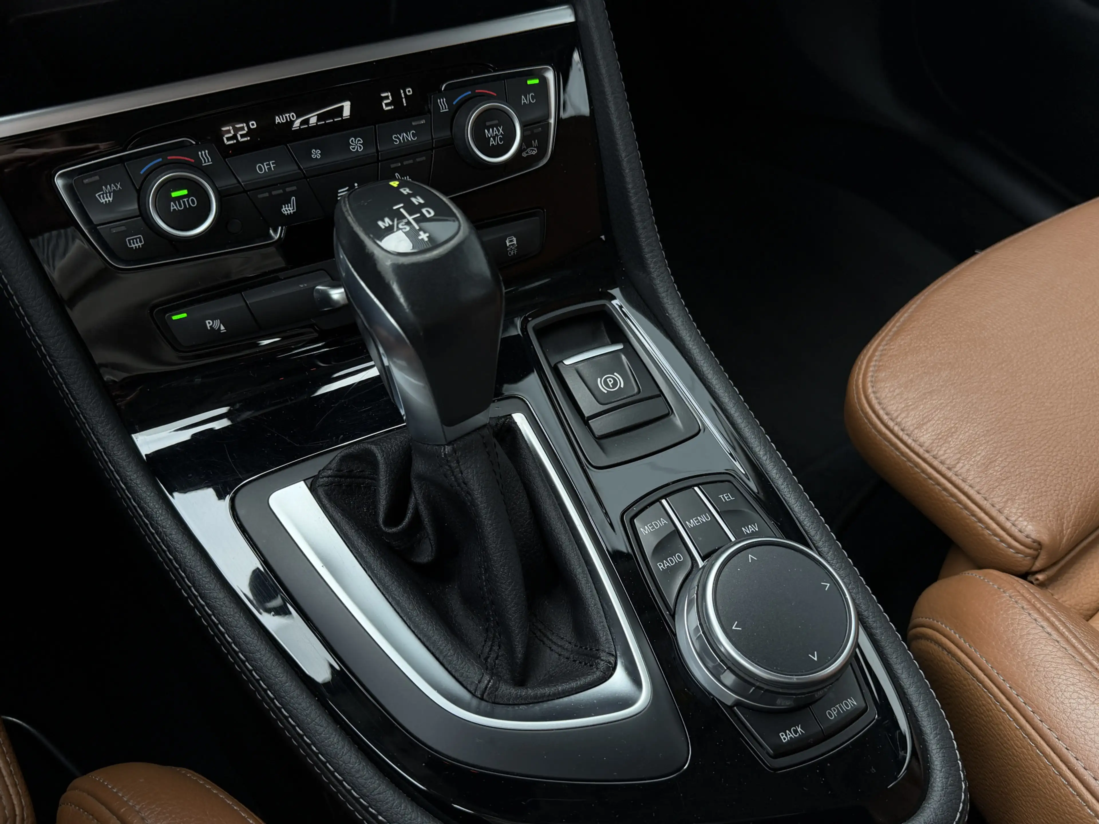 BMW 220 2-serie Active Tourer 220i High Executive Automaat — photo 12