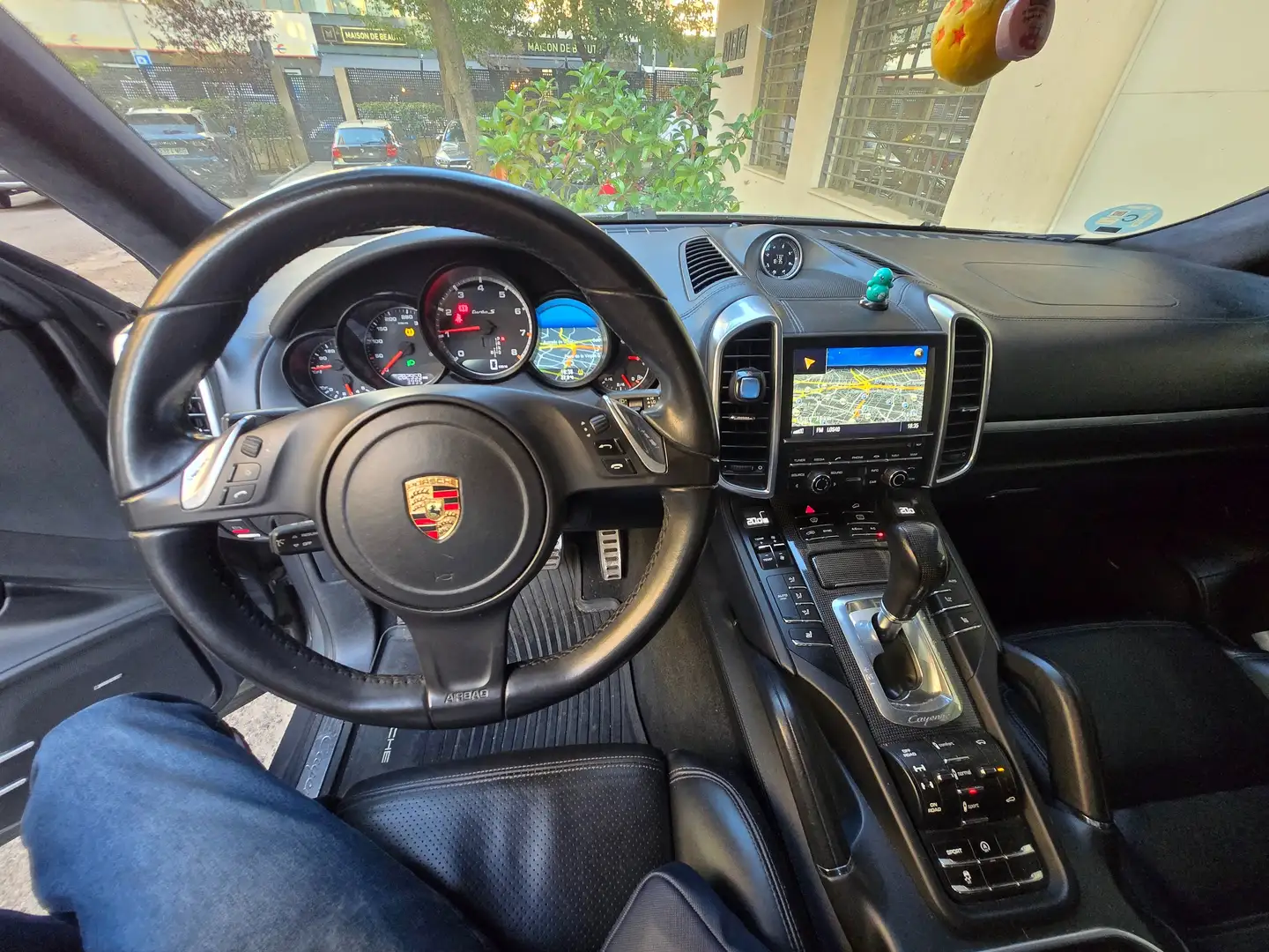 Porsche Cayenne Cayenne Turbo S Aut. Gris - 2