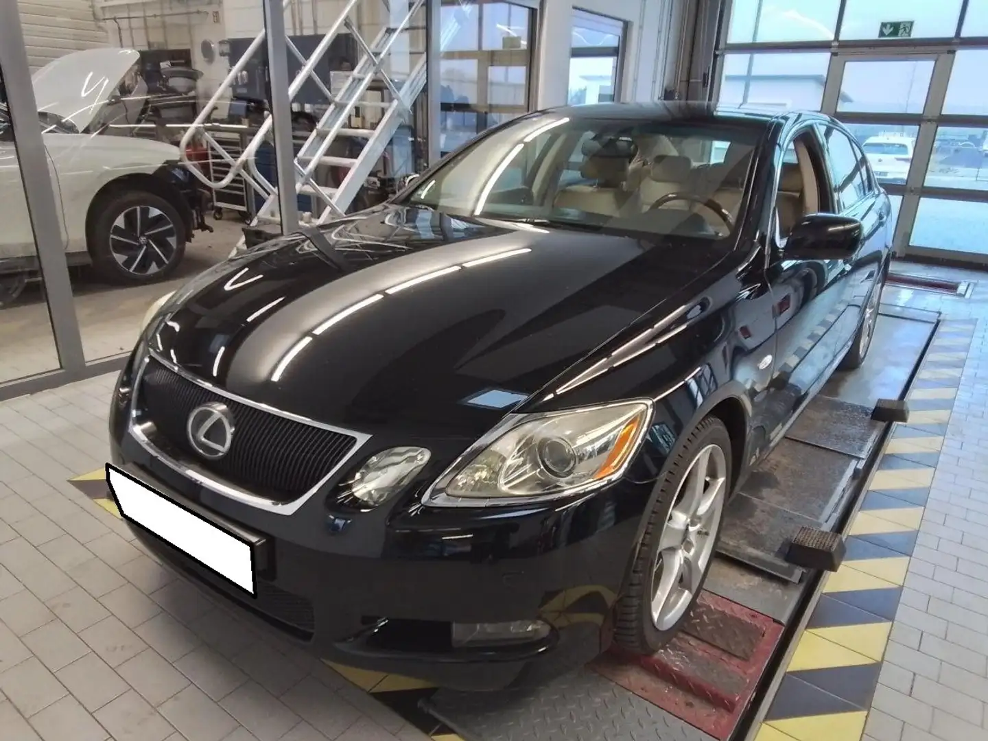 Lexus GS 450h 450 h Luxury Xenon Navi Leder/Beige PDC Kamera SHZ Černá - 1
