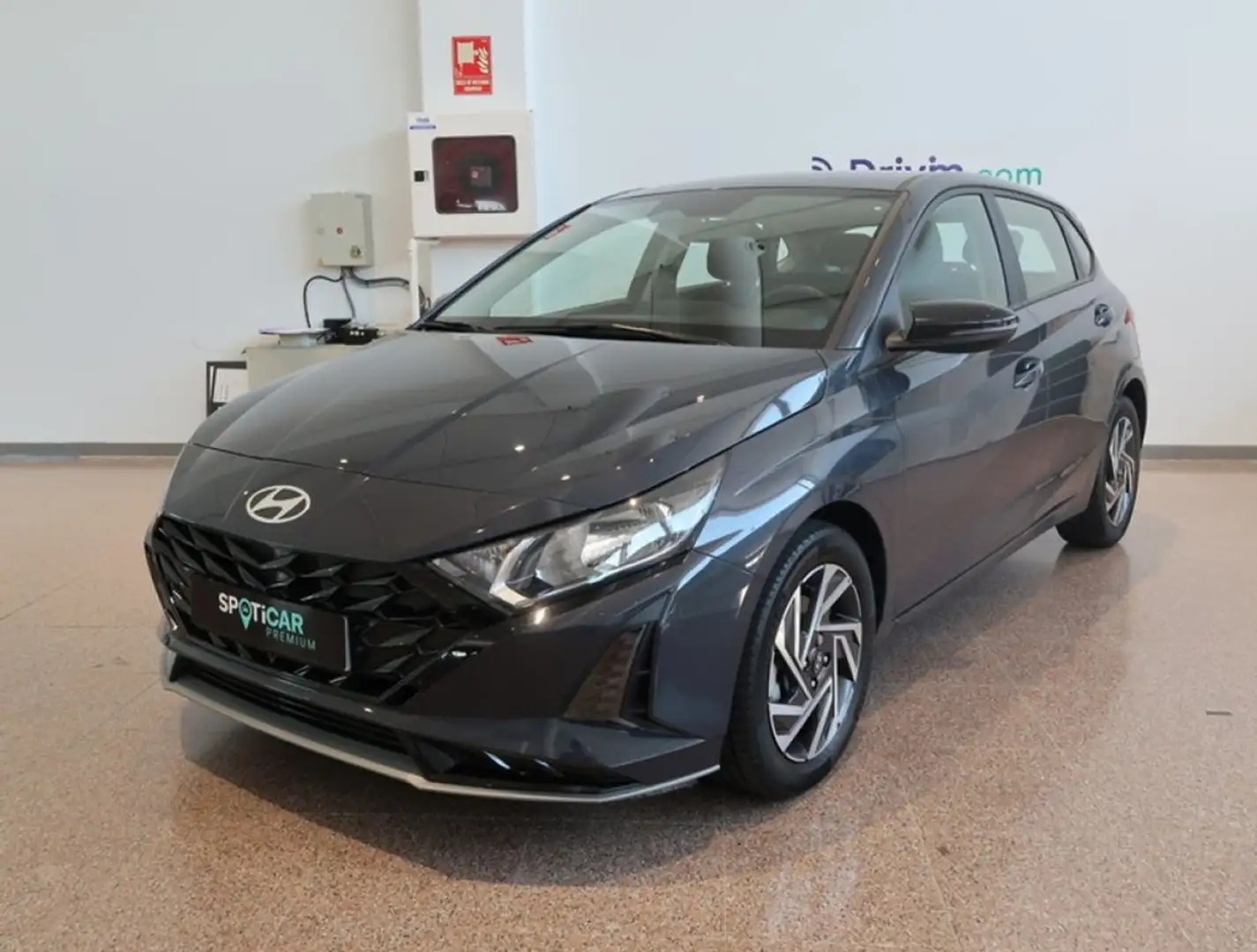Hyundai i20 1.0 TGDI 100cv KLASS Gris - 2