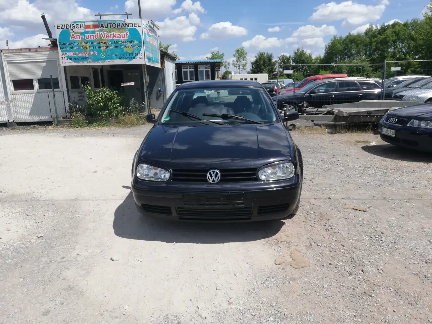 Volkswagen Golf 1.6 Negro - 1