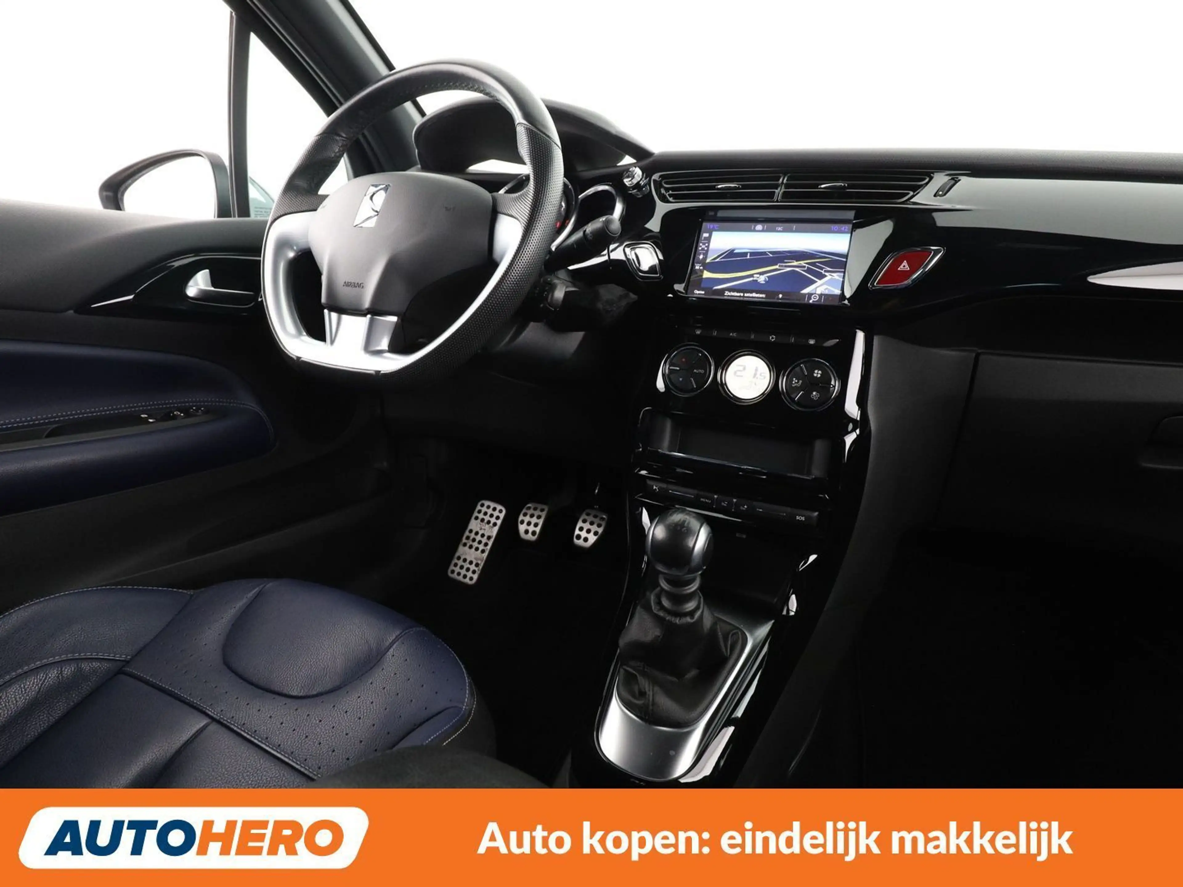 Citroen DS3 1.6 THP SportChic — photo 13