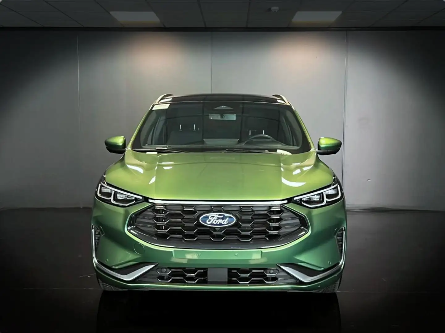 Ford Kuga 2.5 Full Hybrid 180 CV CVT 2WD ST-Line X Verde - 2