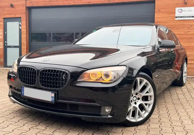 BMW 750 750Li V8 4.4L Bi-Turbo 407ch Exclusive 36520E d'options Entretien régulier état remarquable