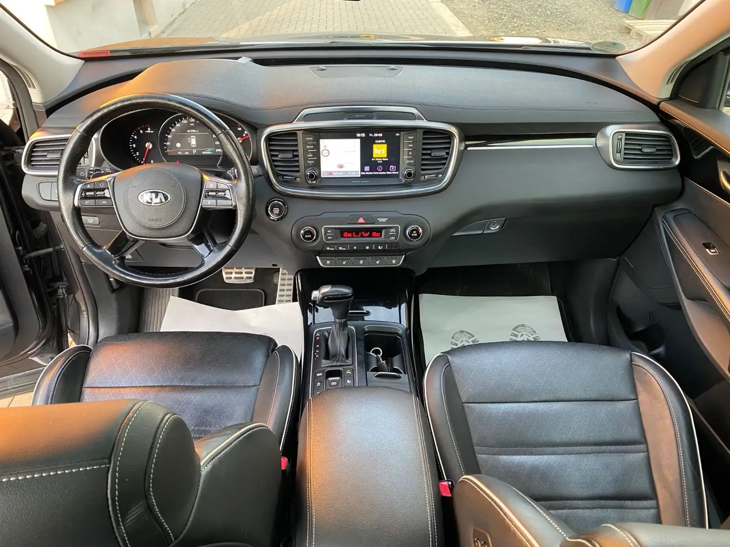 Kia Sorento GT-Line 4WD Leder Pano LED 360°-Kamera Grigio - 2