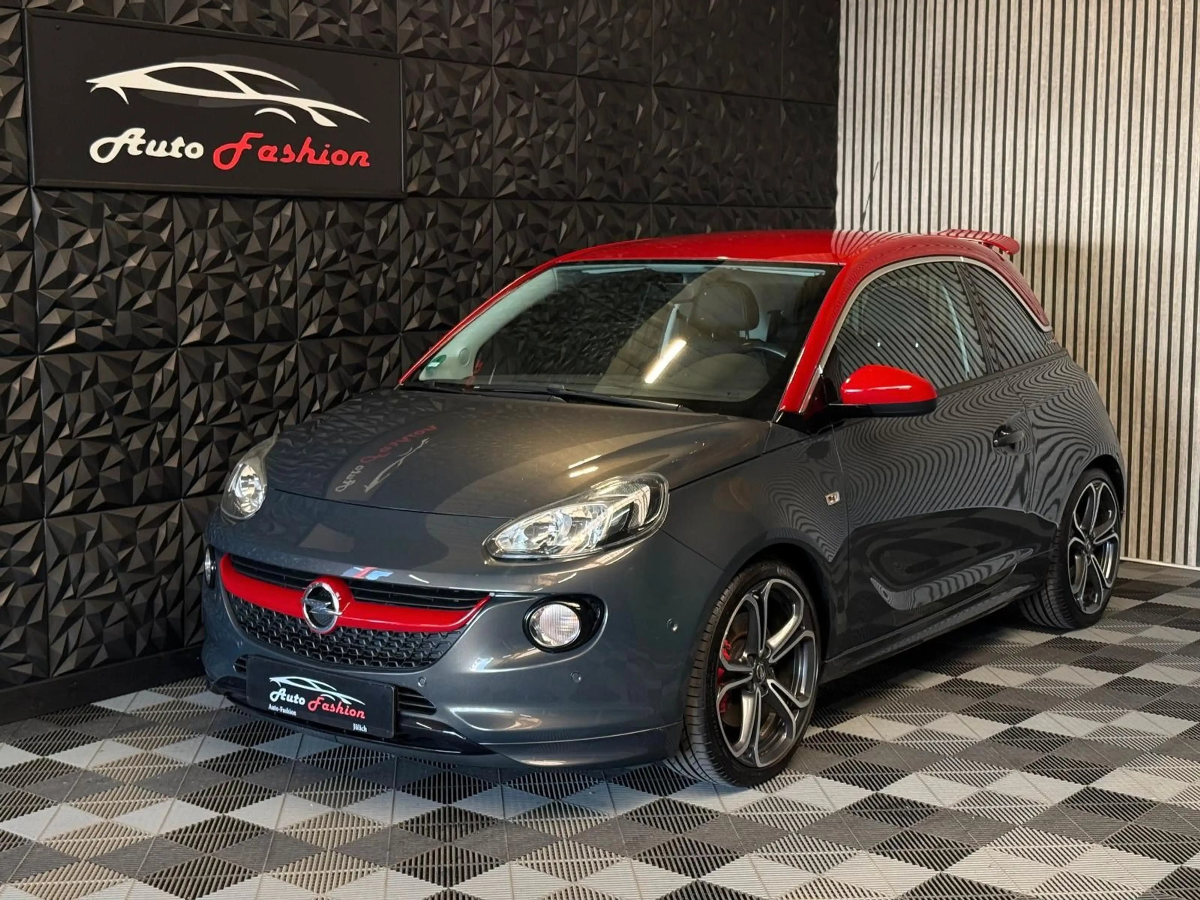 Opel Adam S 150PS Sitz&Lenkradhzg