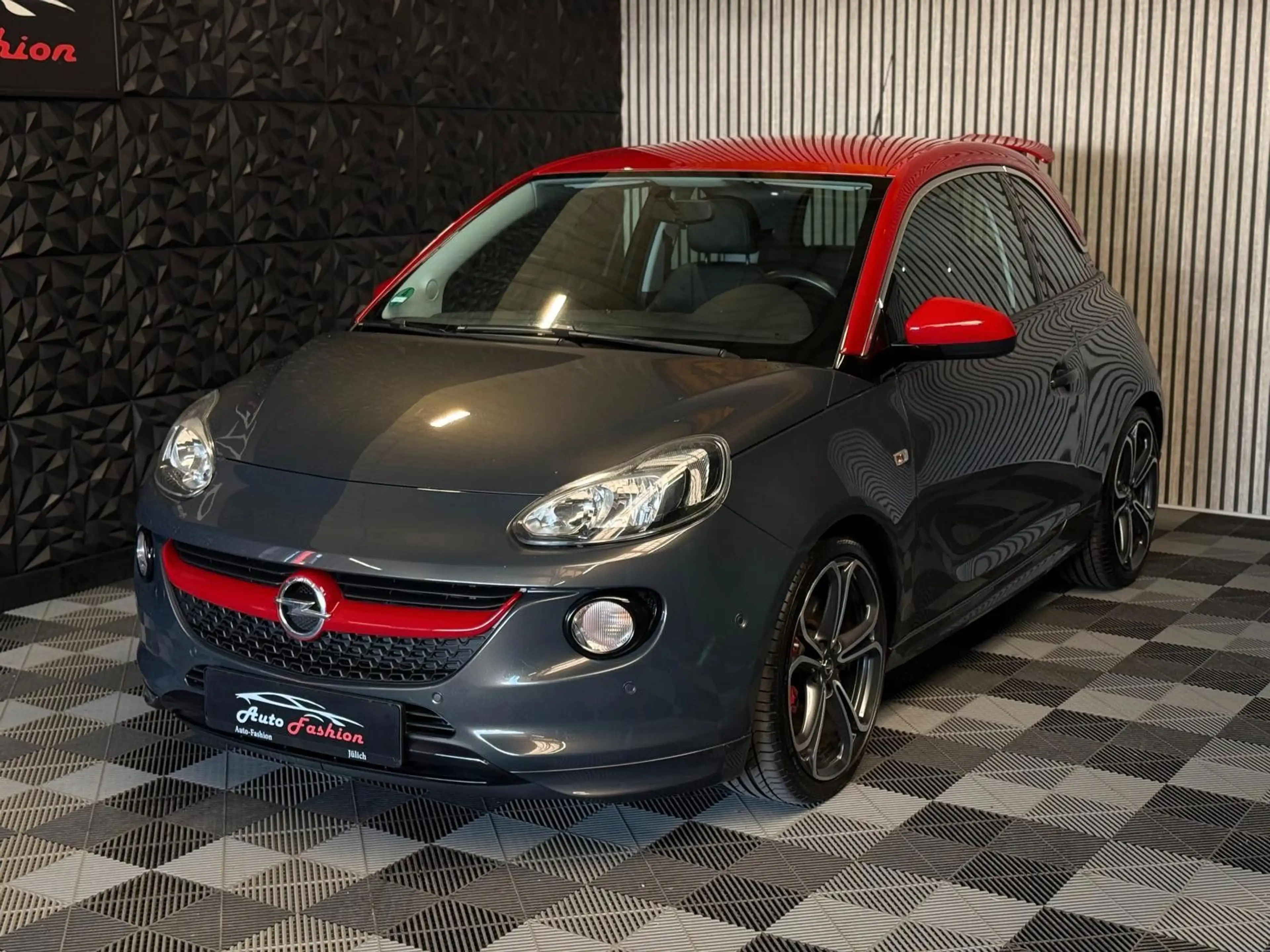 Opel Adam S 150PS Sitz&Lenkradhzg — photo 15