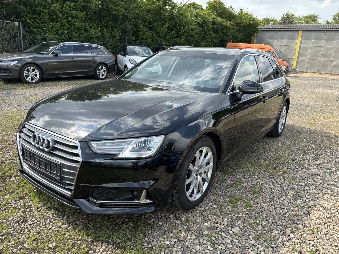 Audi A4 40 TDI sport Sportsitze AHK Bi-Xenon S-Heft Schwarz - 1