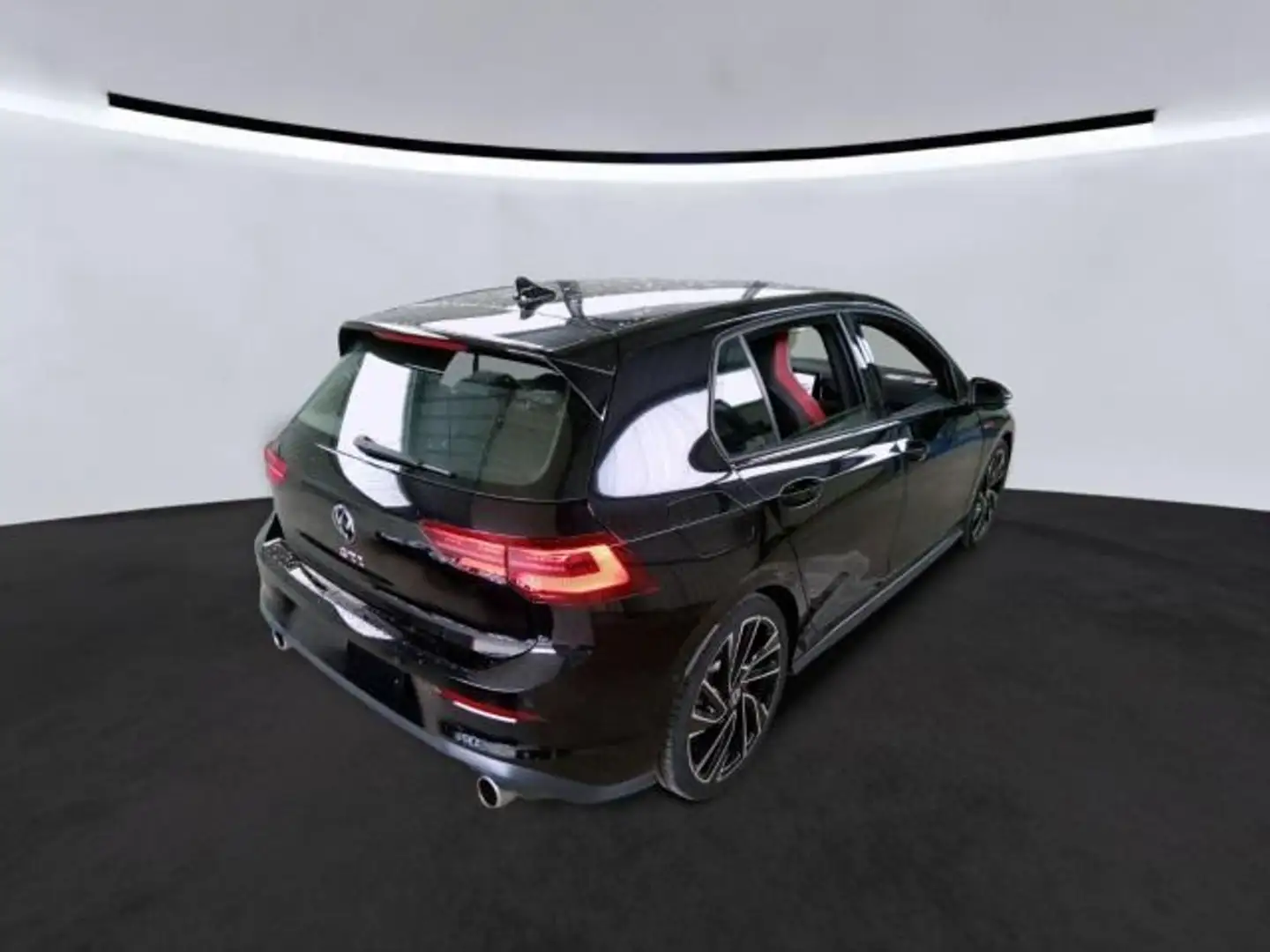 Volkswagen Golf GTI Golf VIII 2.0 TSI DSG GTI*IQ.LIGHT*LEDER*KAMERA* Zwart - 2