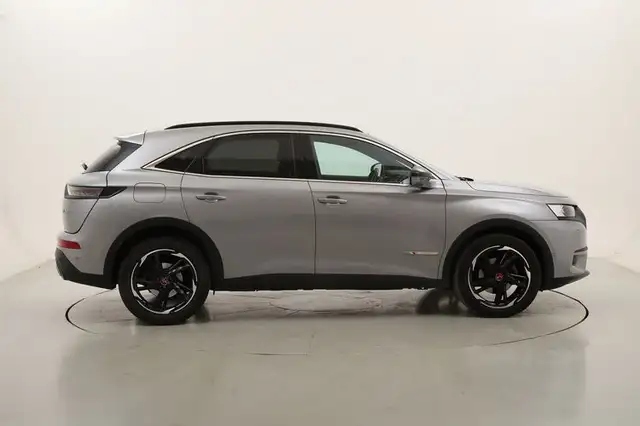 DS Automobiles DS 7 Crossback view 6