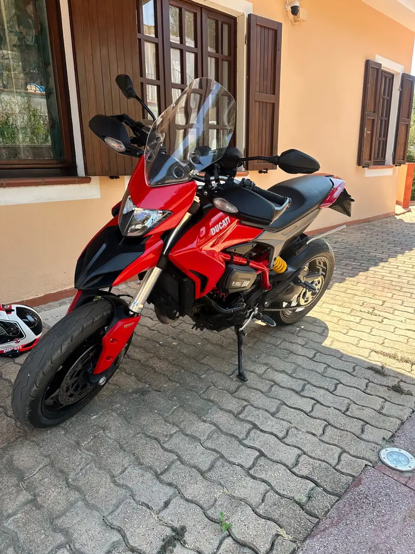 Ducati Hypermotard 821 Rosso - 1