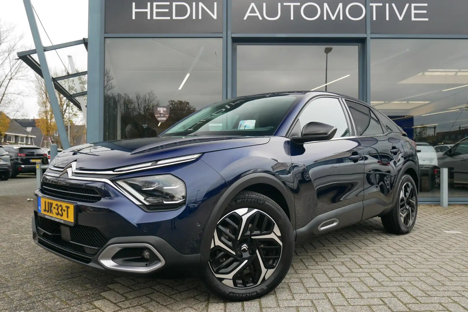 Citroen C4 1.2 Feel | Automaat | Navigatie | Keyless | Achter Bleu - 2