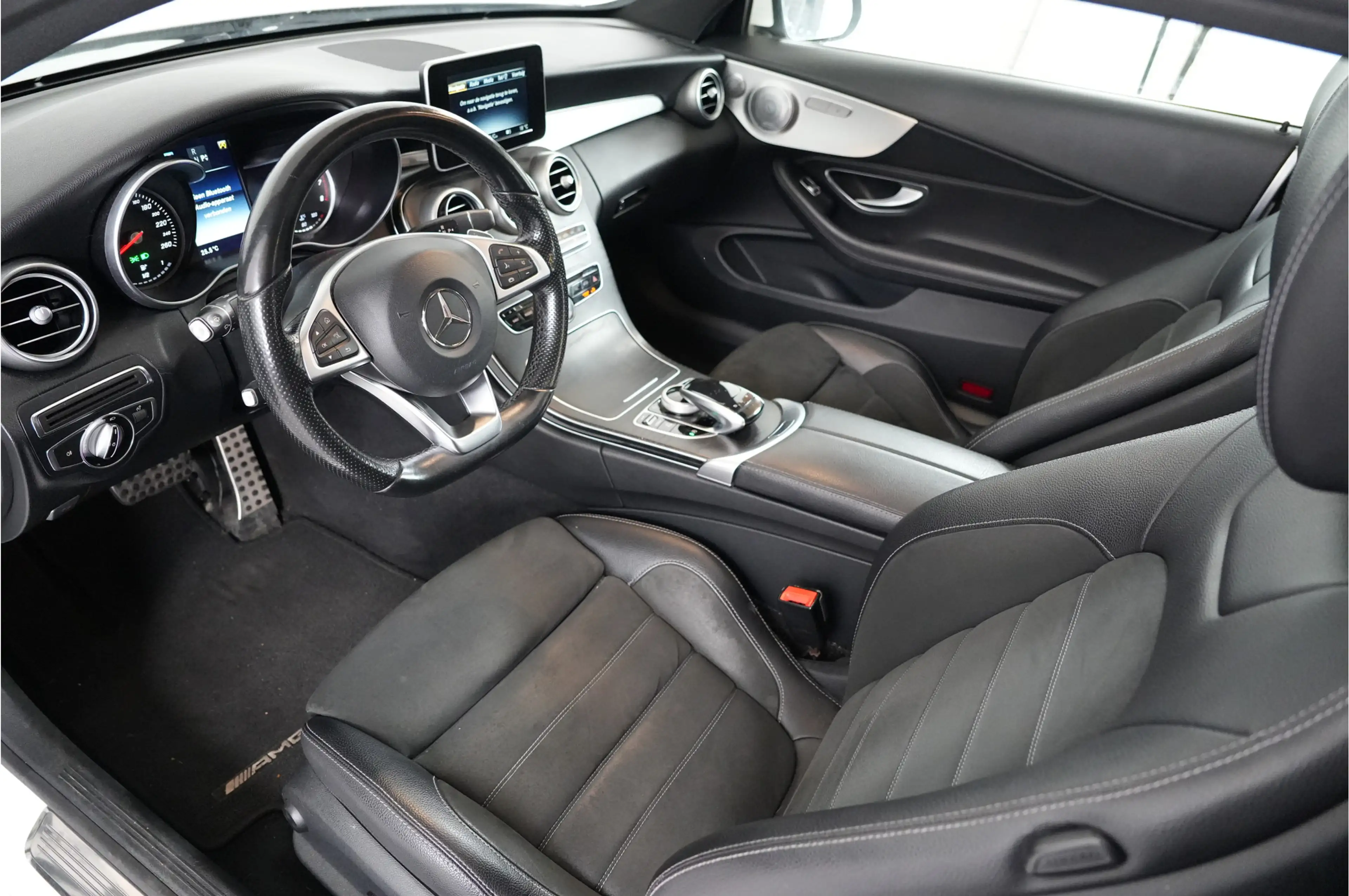 Mercedes-Benz C 250 Coupé Prestige | AMG | Pano | Burmester | — photo 15