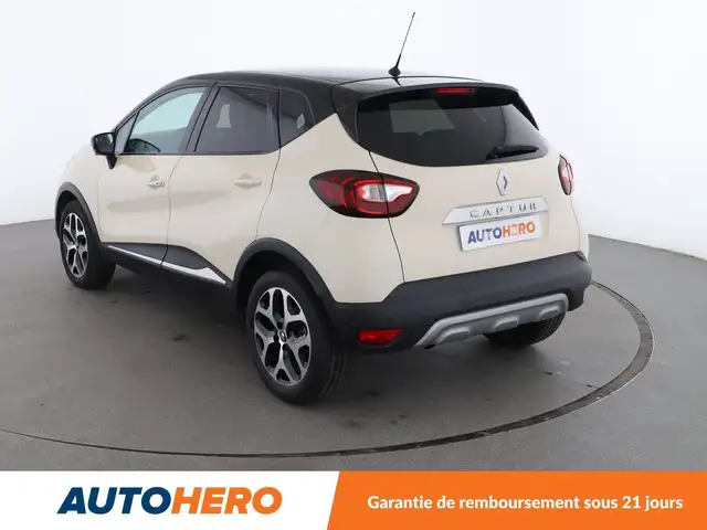 Renault Captur view 4