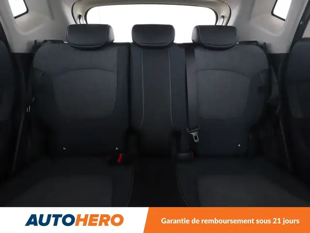 Renault Captur view 15
