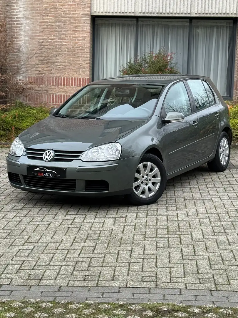 Volkswagen Golf Volkswagen Golf 5 1.4 Essence Apple CarPlay Groen - 1