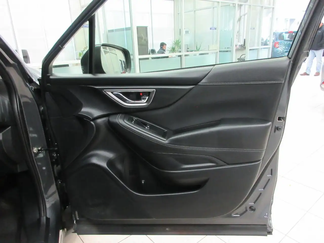 Subaru Forester снимка Subaru Forester