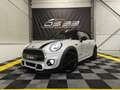 MINI Cooper Cabrio 1.5 JCW-kit/LED/Cruise/17"/DigiAirco/PDC Wit - thumbnail 16