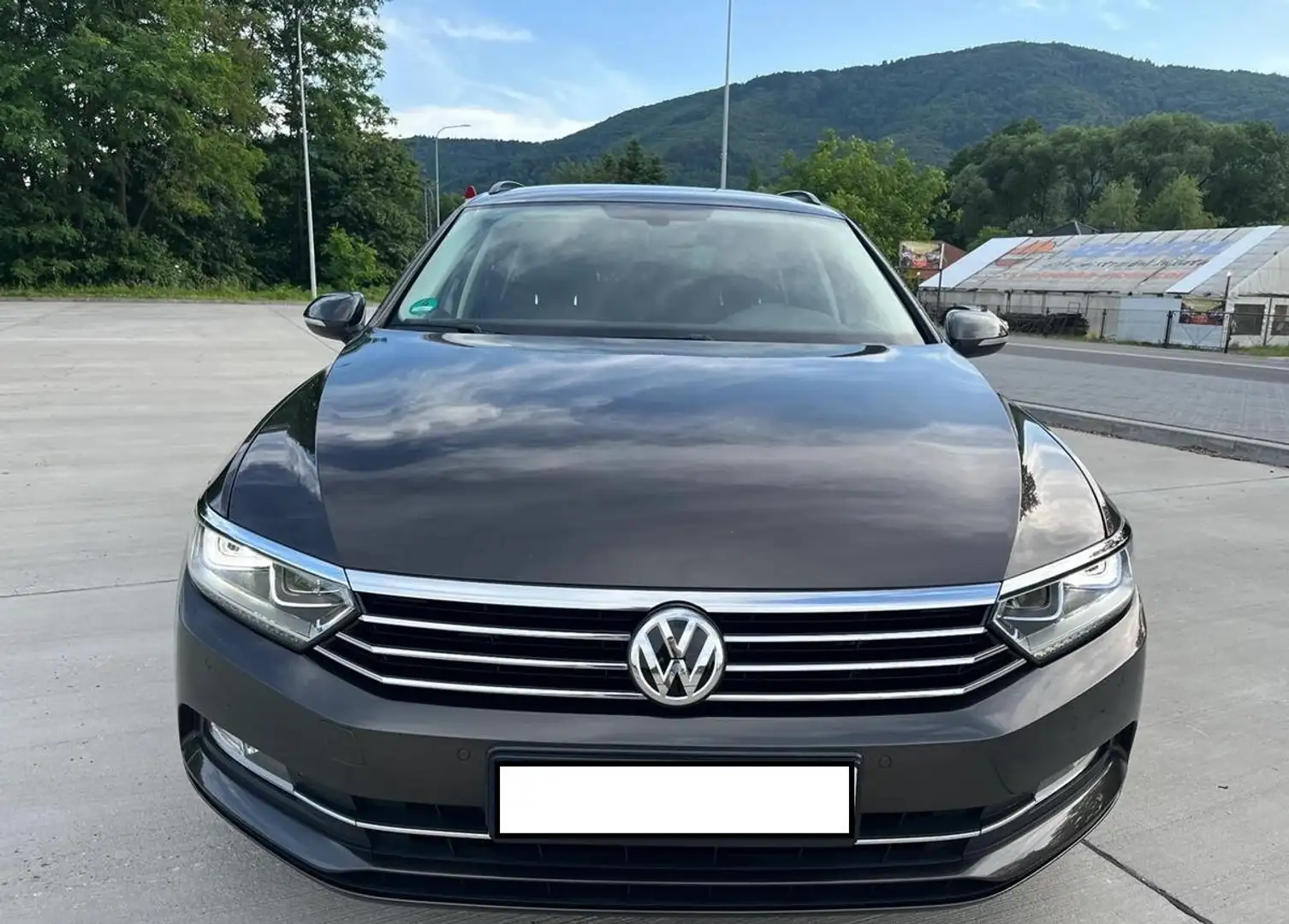 Volkswagen Passat Variant Passat Variant 2.0 TDI SCR DSG BlueMotionTrendline Schwarz - 1