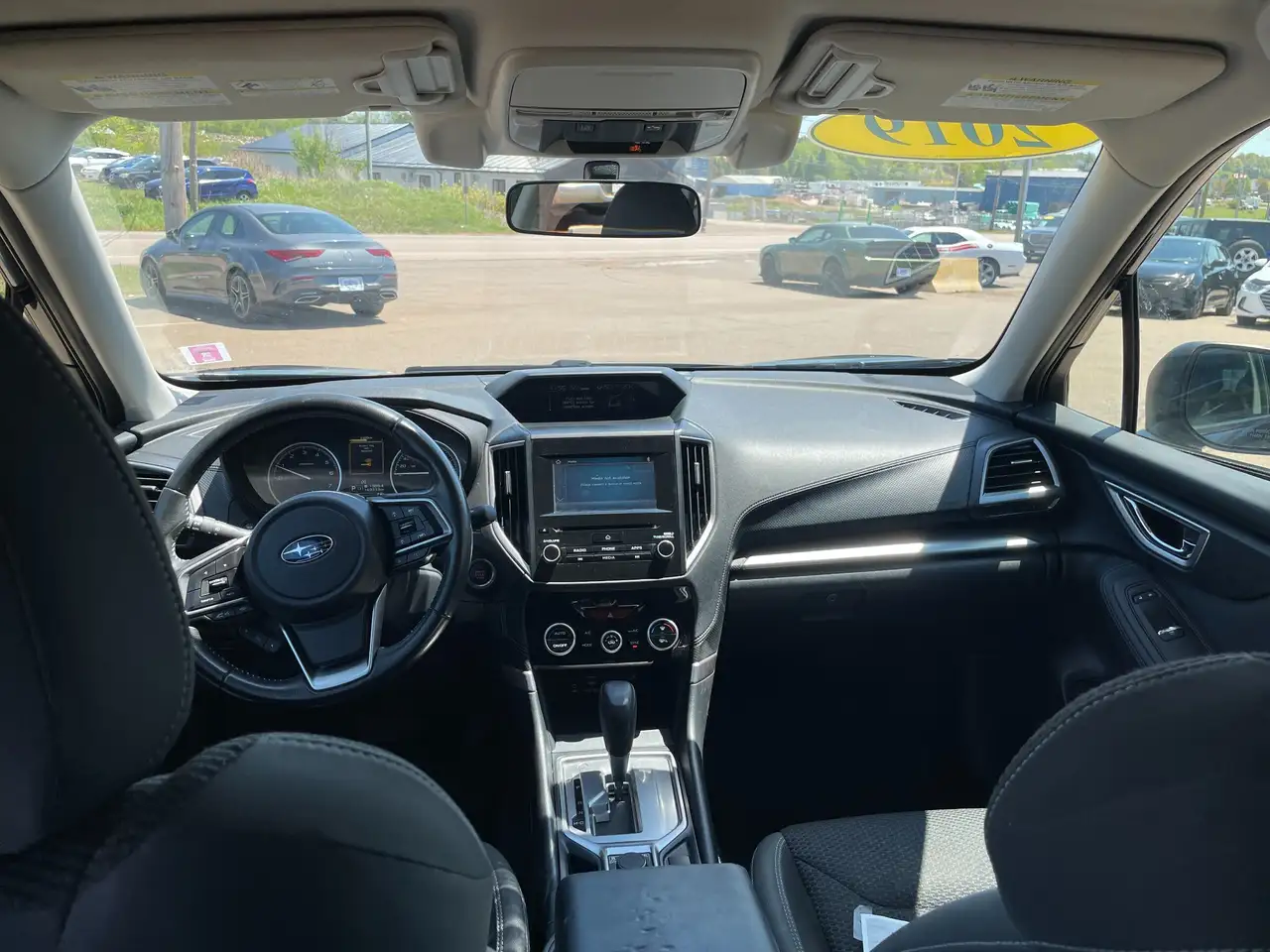 Subaru Forester снимка Subaru Forester