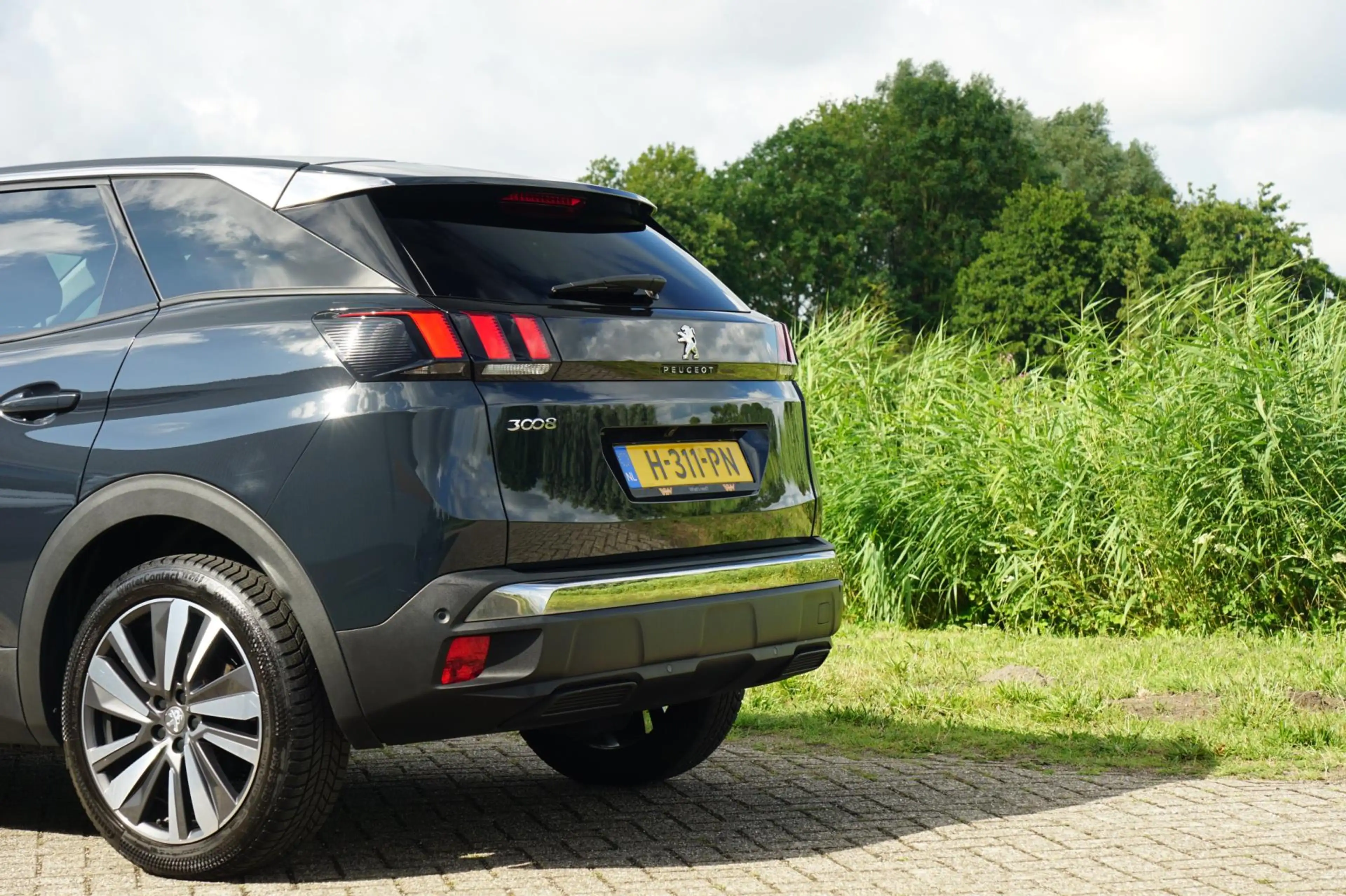 Peugeot 3008 1.2 PureTech Blue Lease Premium - Gris Hurricane - — photo 31