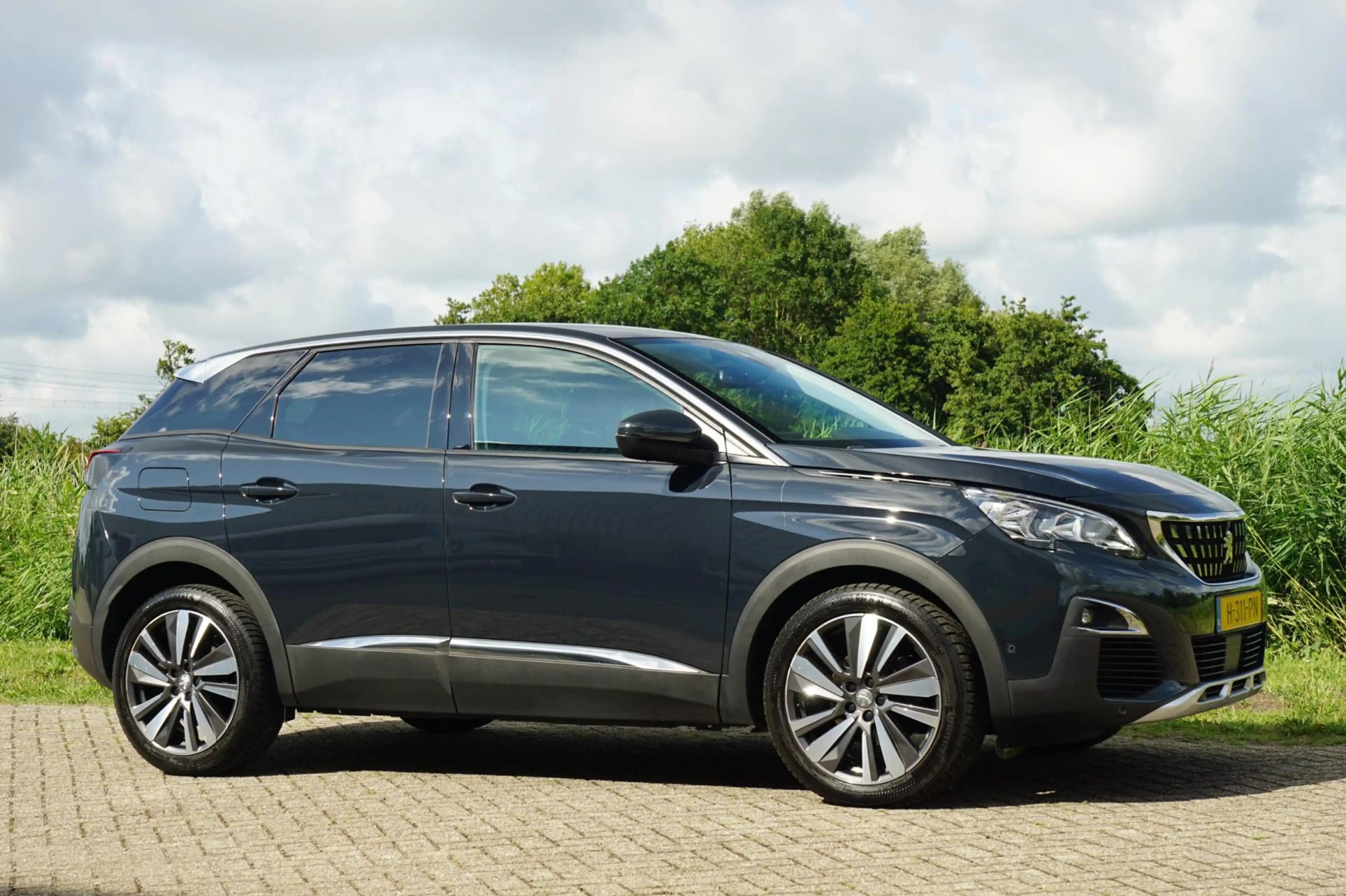 Peugeot 3008 1.2 PureTech Blue Lease Premium - Gris Hurricane - — photo 30