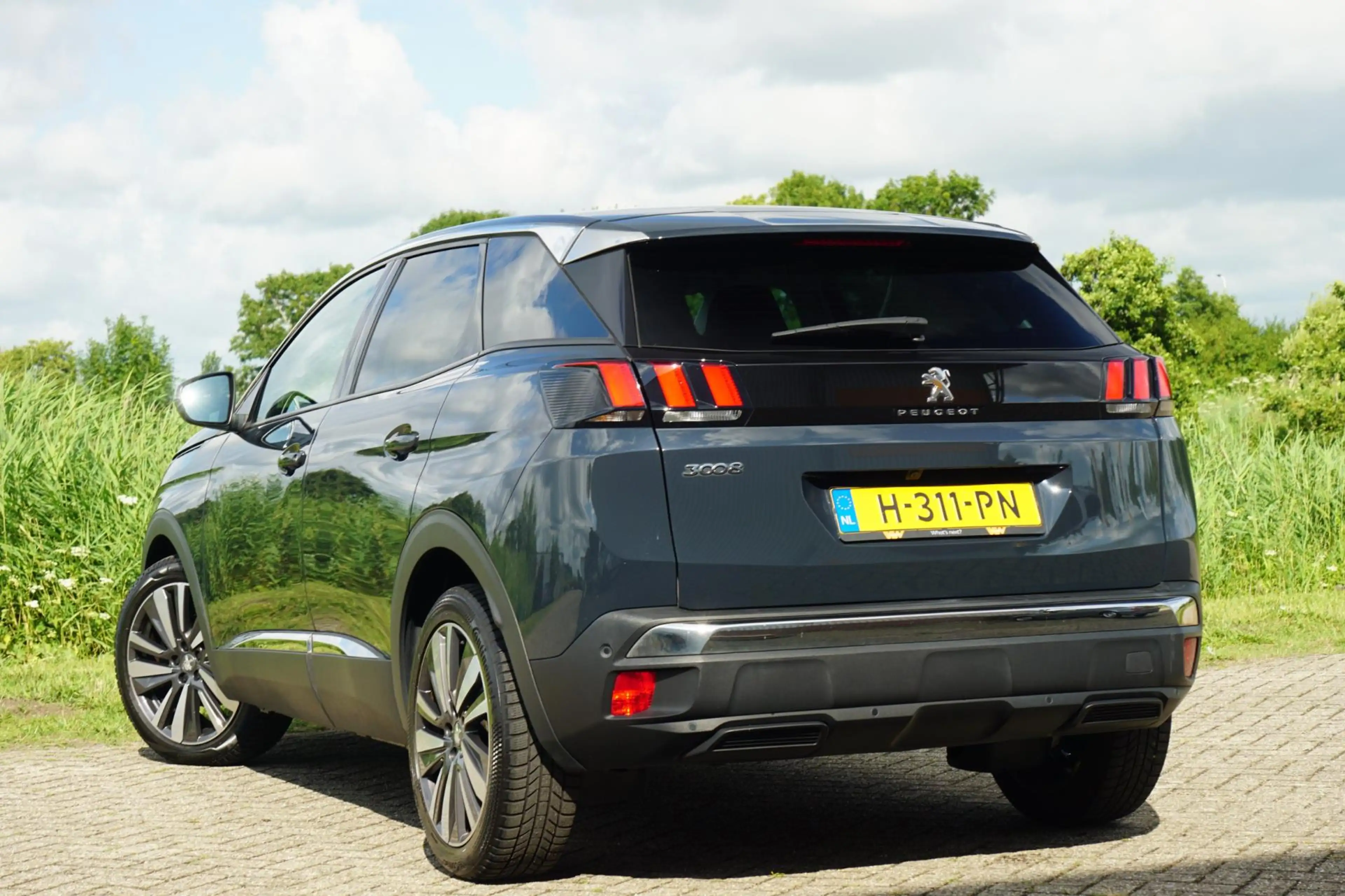 Peugeot 3008 1.2 PureTech Blue Lease Premium - Gris Hurricane - — photo 29