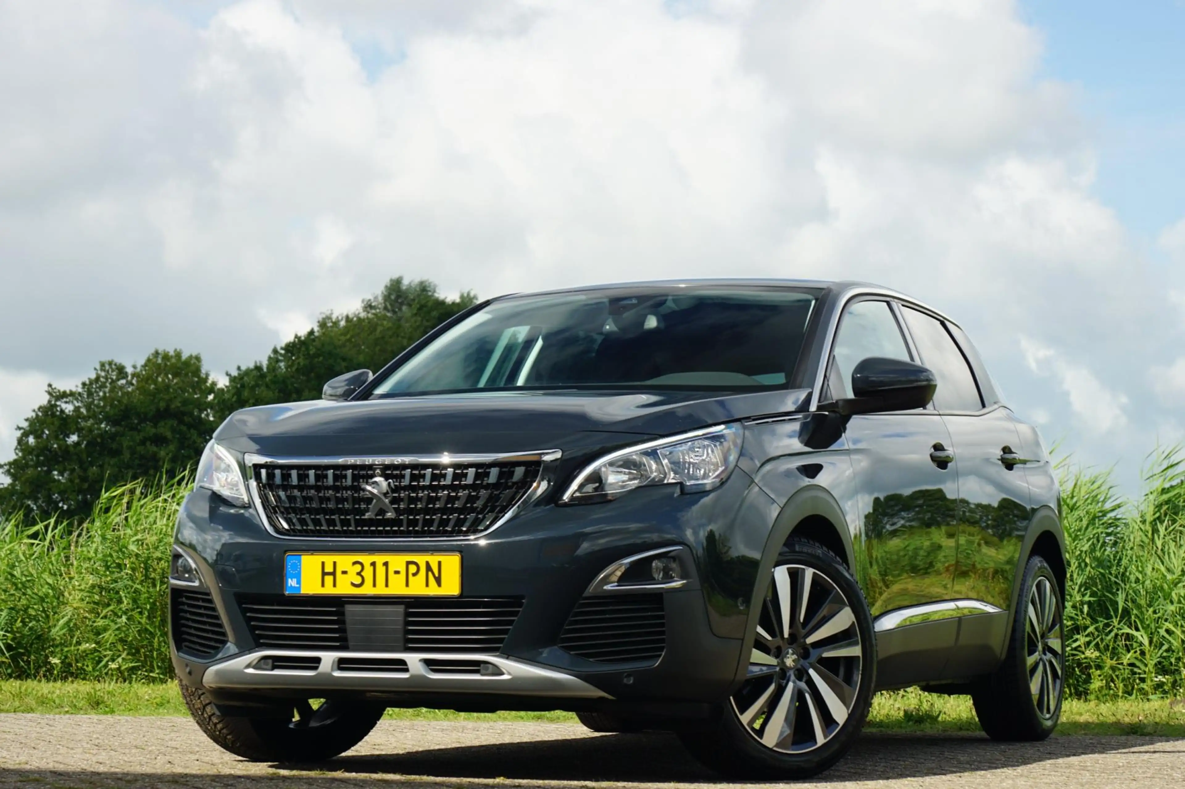 Peugeot 3008 1.2 PureTech Blue Lease Premium - Gris Hurricane - — photo 2