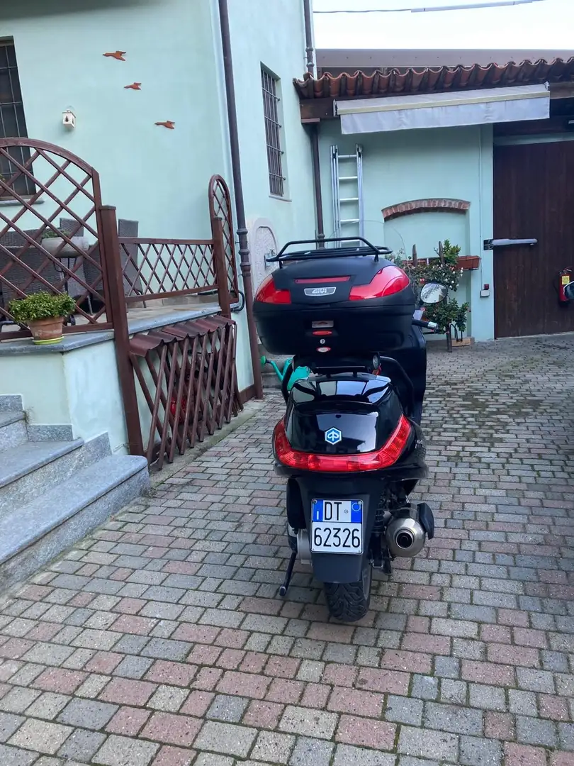 Piaggio XEvo 400 - 1