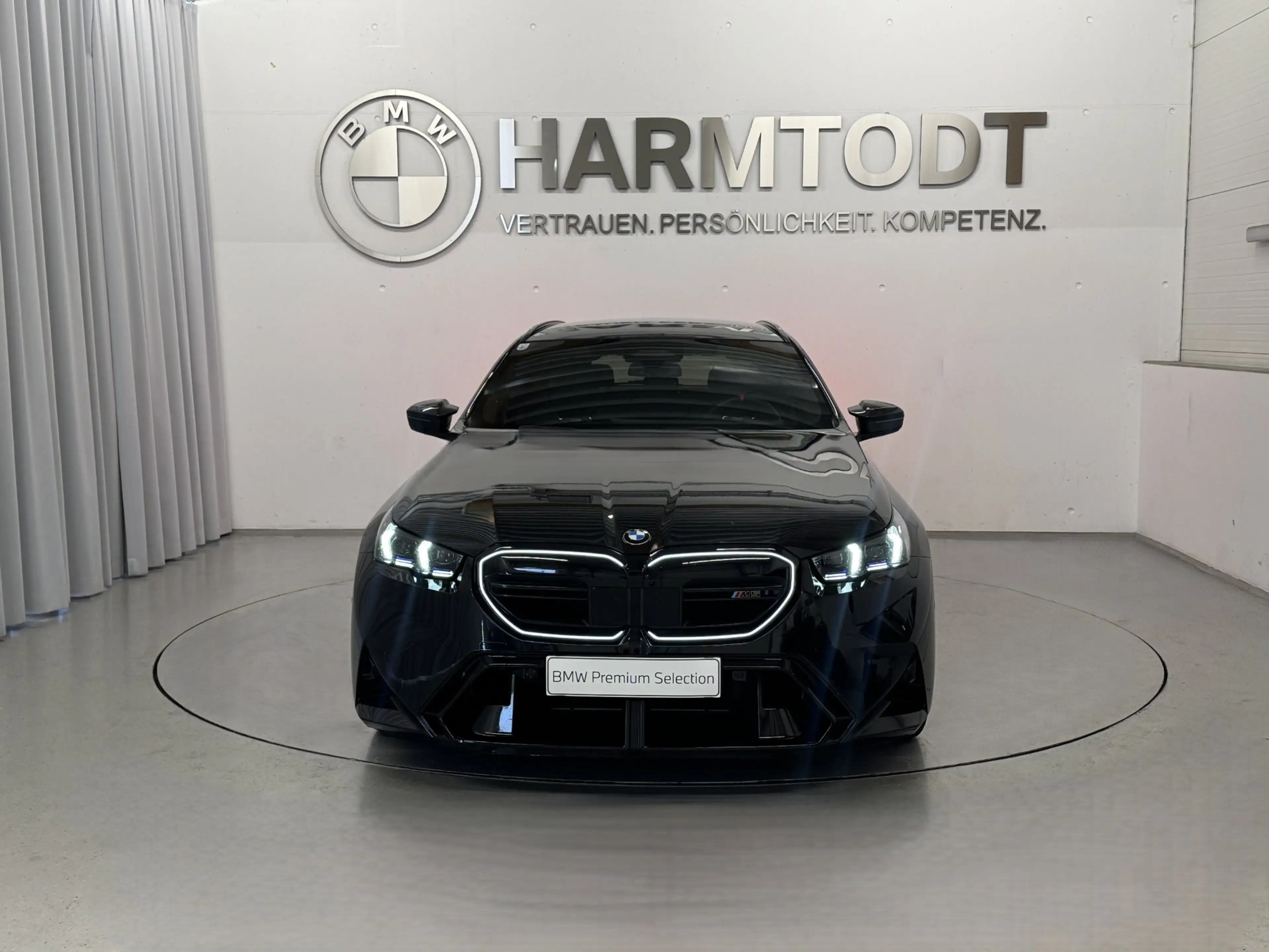 BMW M5 *AHK / LED / Bowers&Wilkins* — photo 6