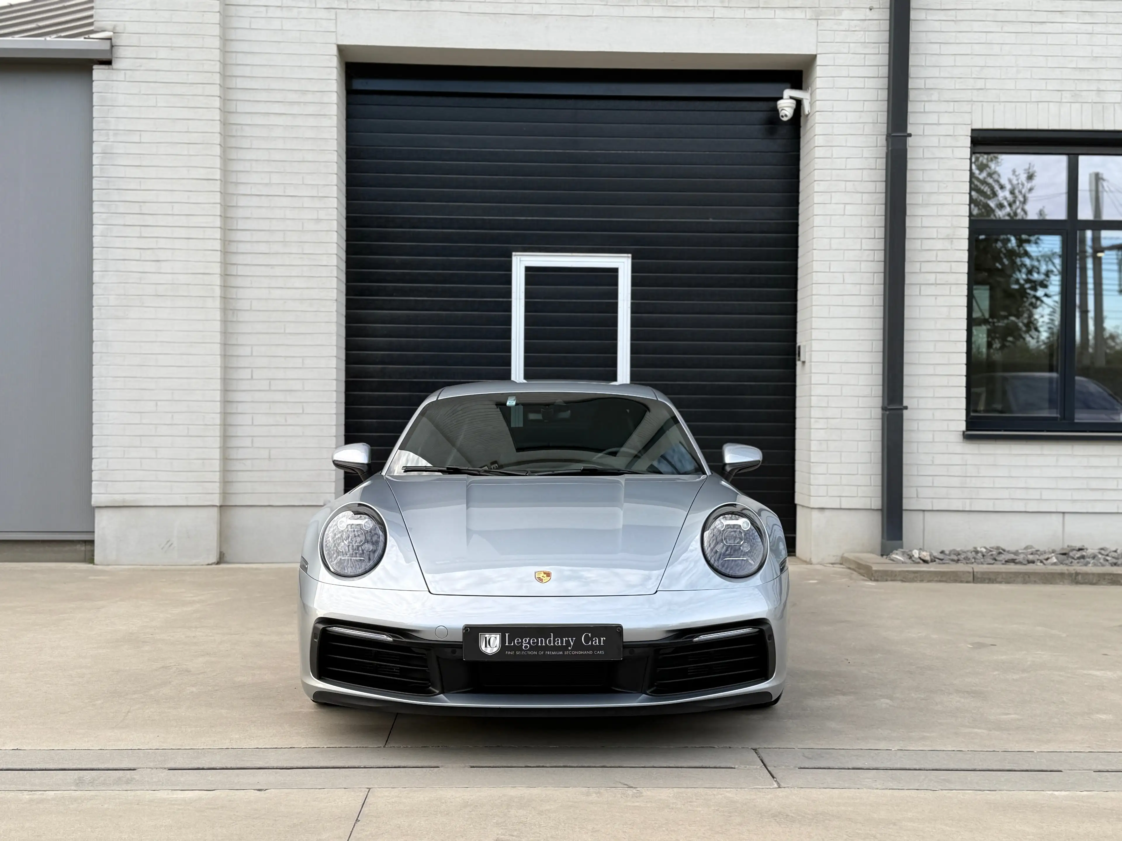Porsche 911 Carrera 4 — photo 3