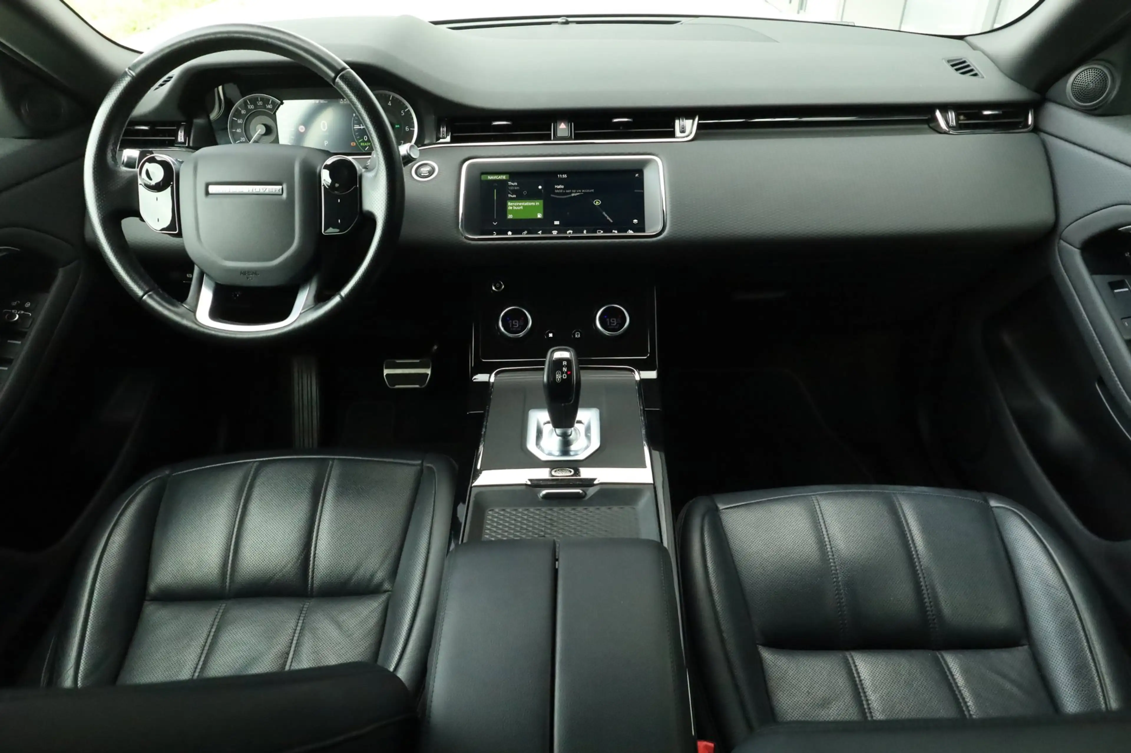 Land Rover Range Rover Evoque 1.5 P300e AWD R-Dynamic SE Pano Carplay Camera — photo 12
