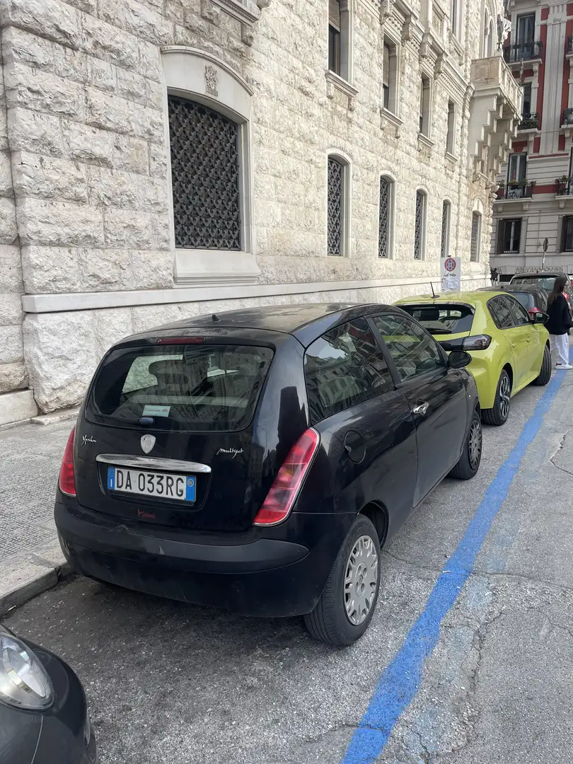 Lancia Ypsilon 1.3 mjt - 2