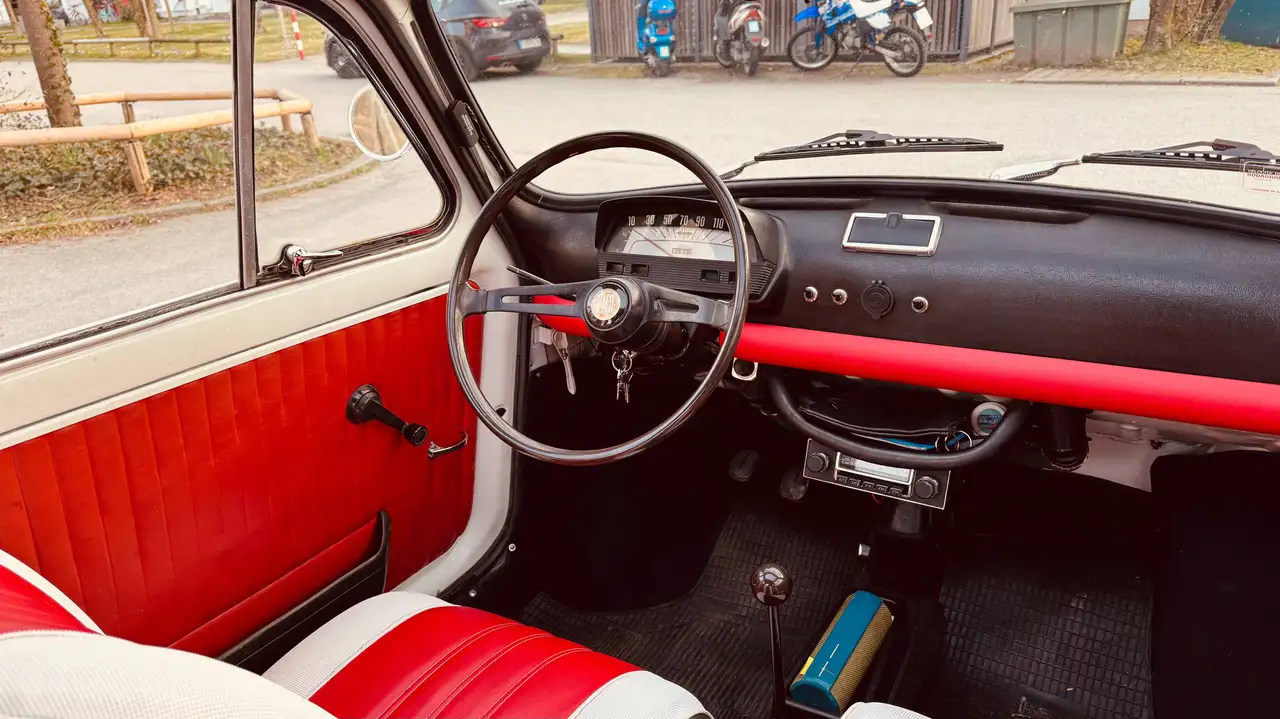 Fiat 500L Oldtimer, foto 6