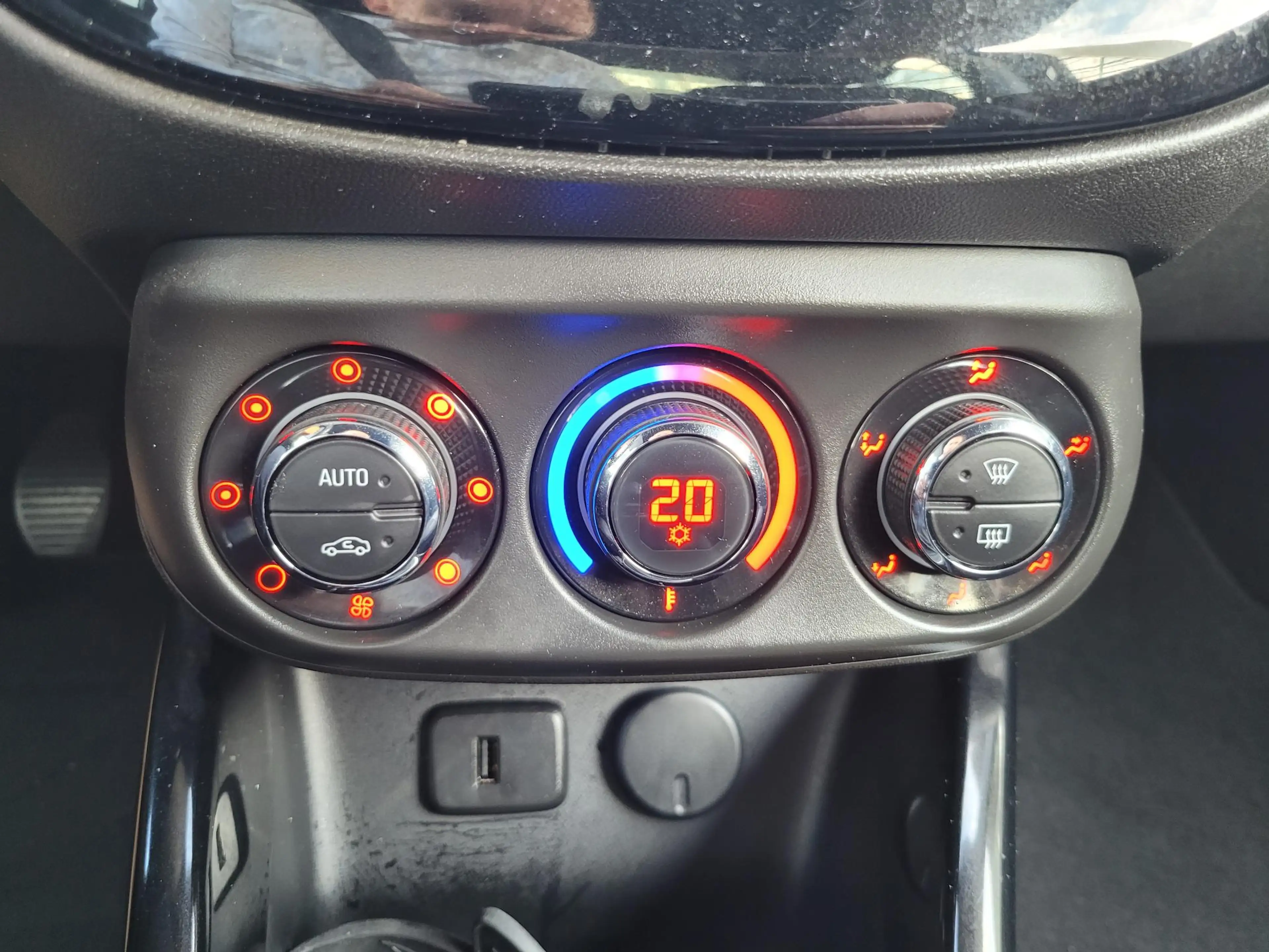 Opel Adam 1.0 Turbo Rocks | Elektrisch Vouwdak | Navigatie | — photo 13