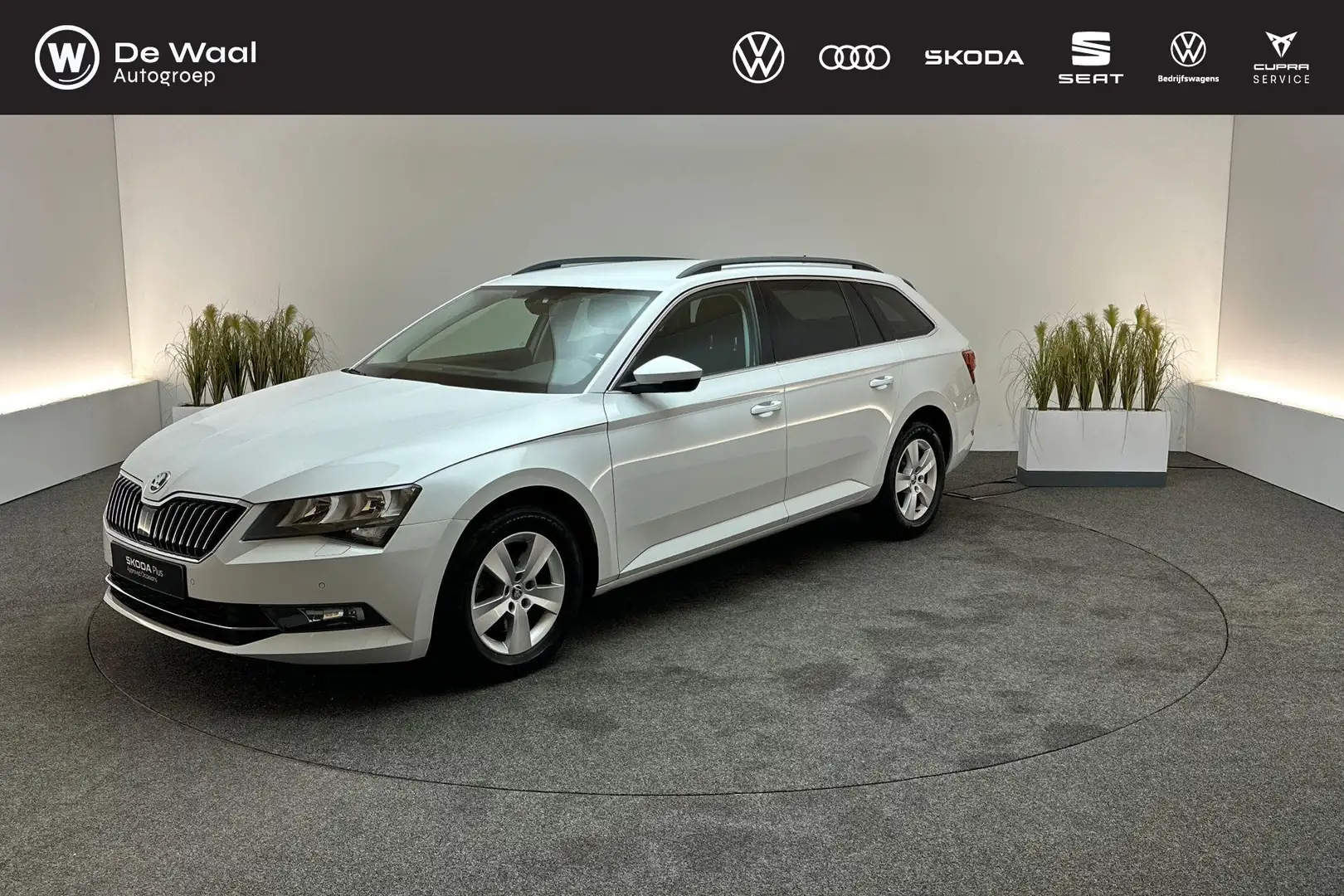 Skoda Superb Combi 1.5 TSI 150pk DSG ACT Ambition | Trekhaak, P Wit - 1