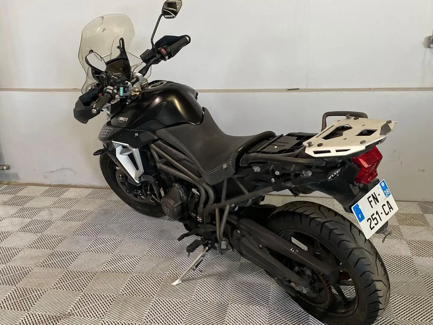 Triumph Tiger 800 xrx Noir - 2