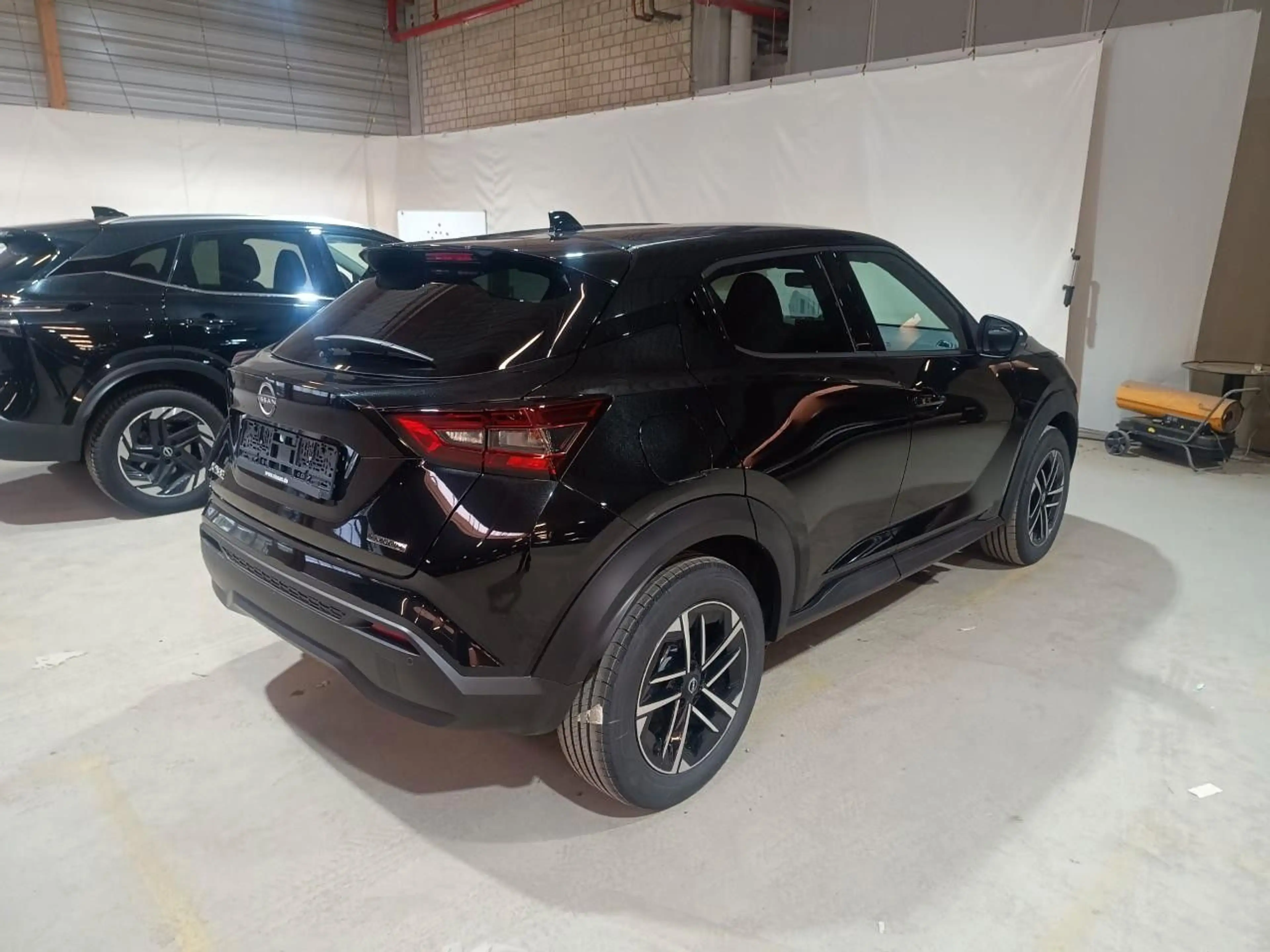 Nissan Juke 1.6 Automatik - Hybrid N-Connecta — photo 4