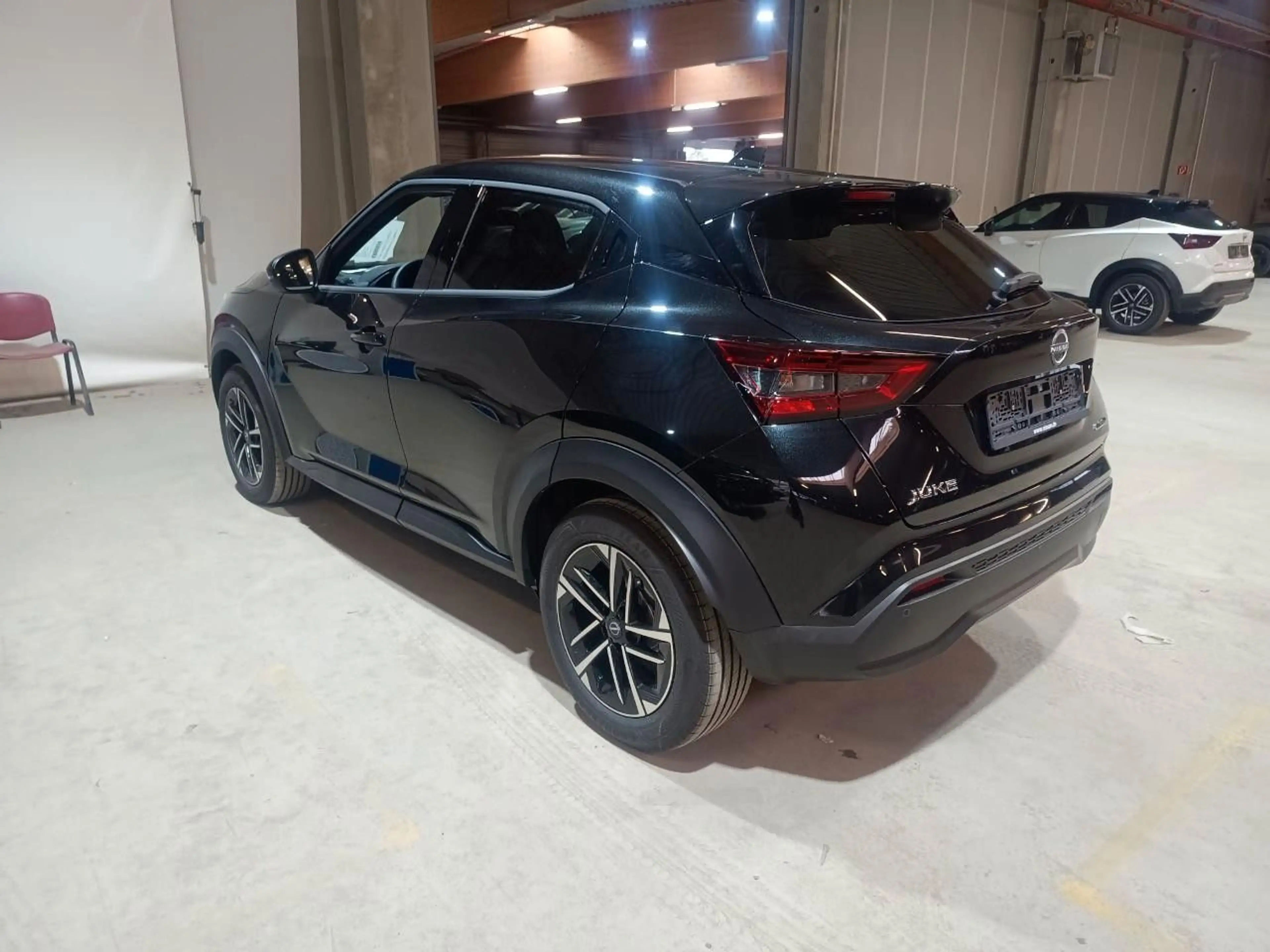 Nissan Juke 1.6 Automatik - Hybrid N-Connecta — photo 3