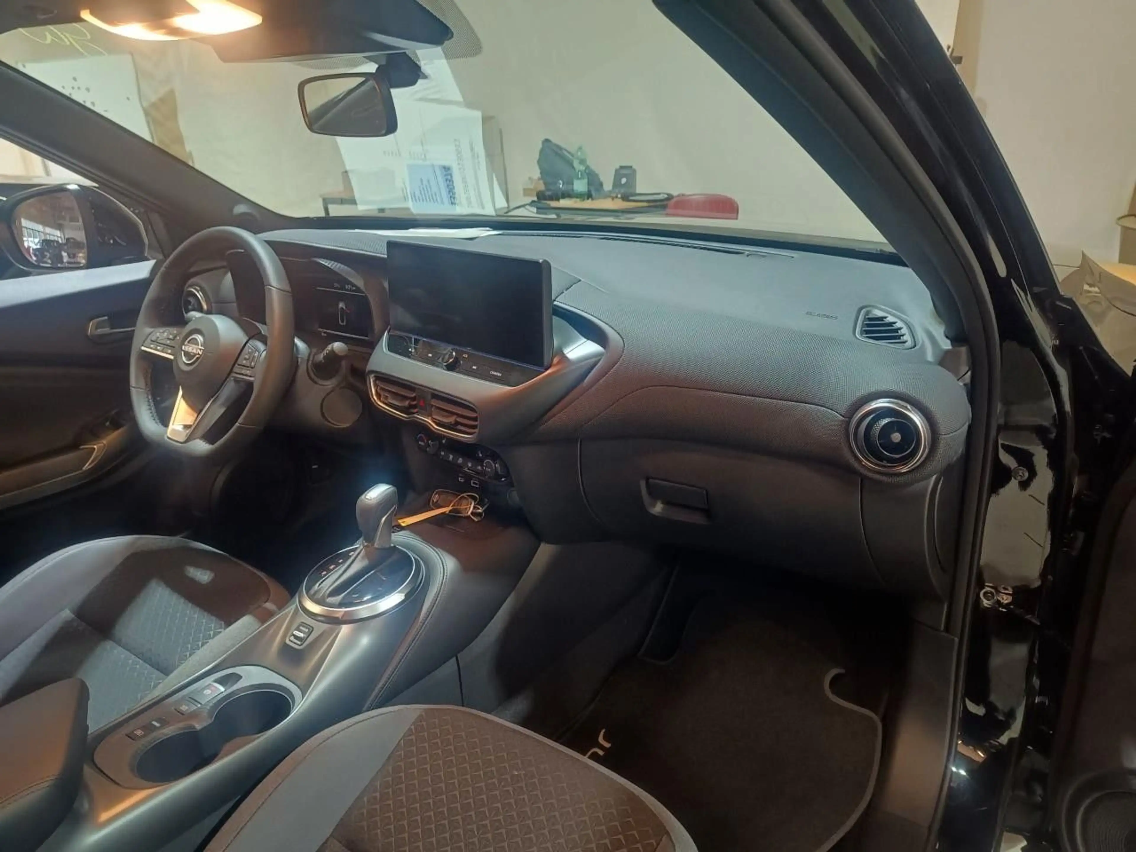 Nissan Juke 1.6 Automatik - Hybrid N-Connecta — photo 5