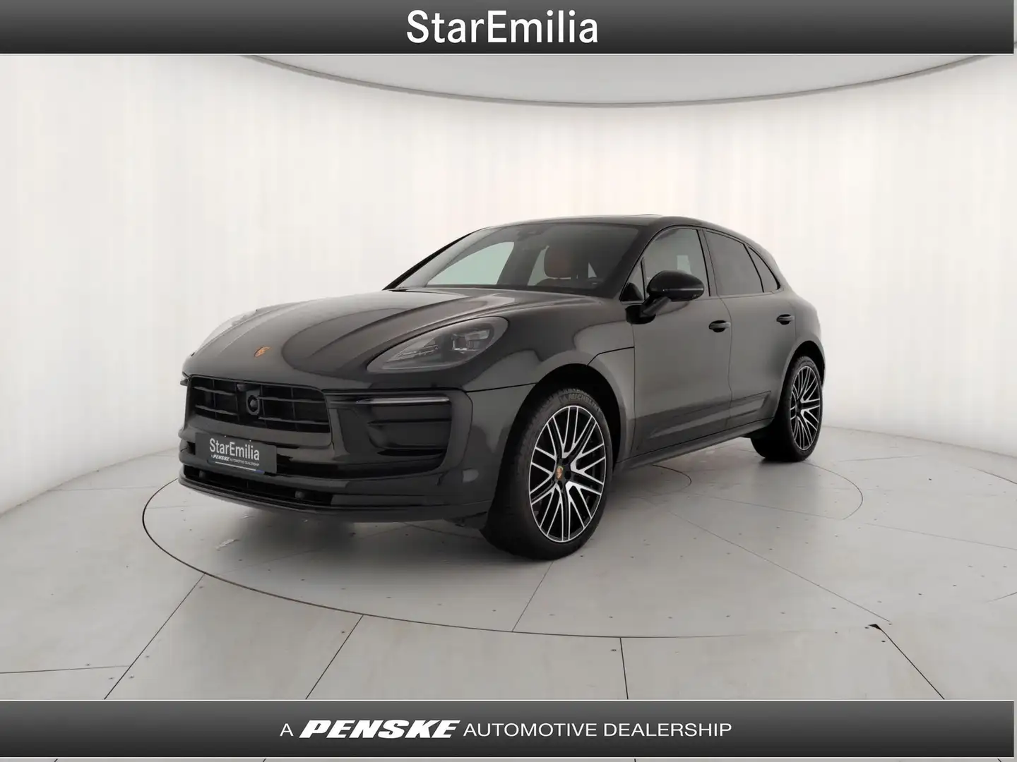Porsche Macan 2.0 Nero - 1