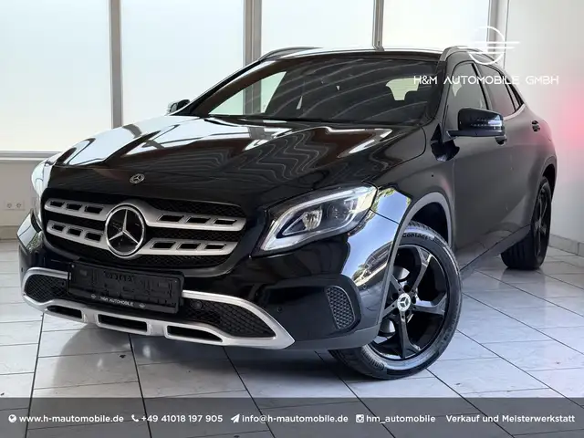 Mercedes-Benz GLA 220 d Urban ACC/AHK/Leder/StdHzg/Ambiente