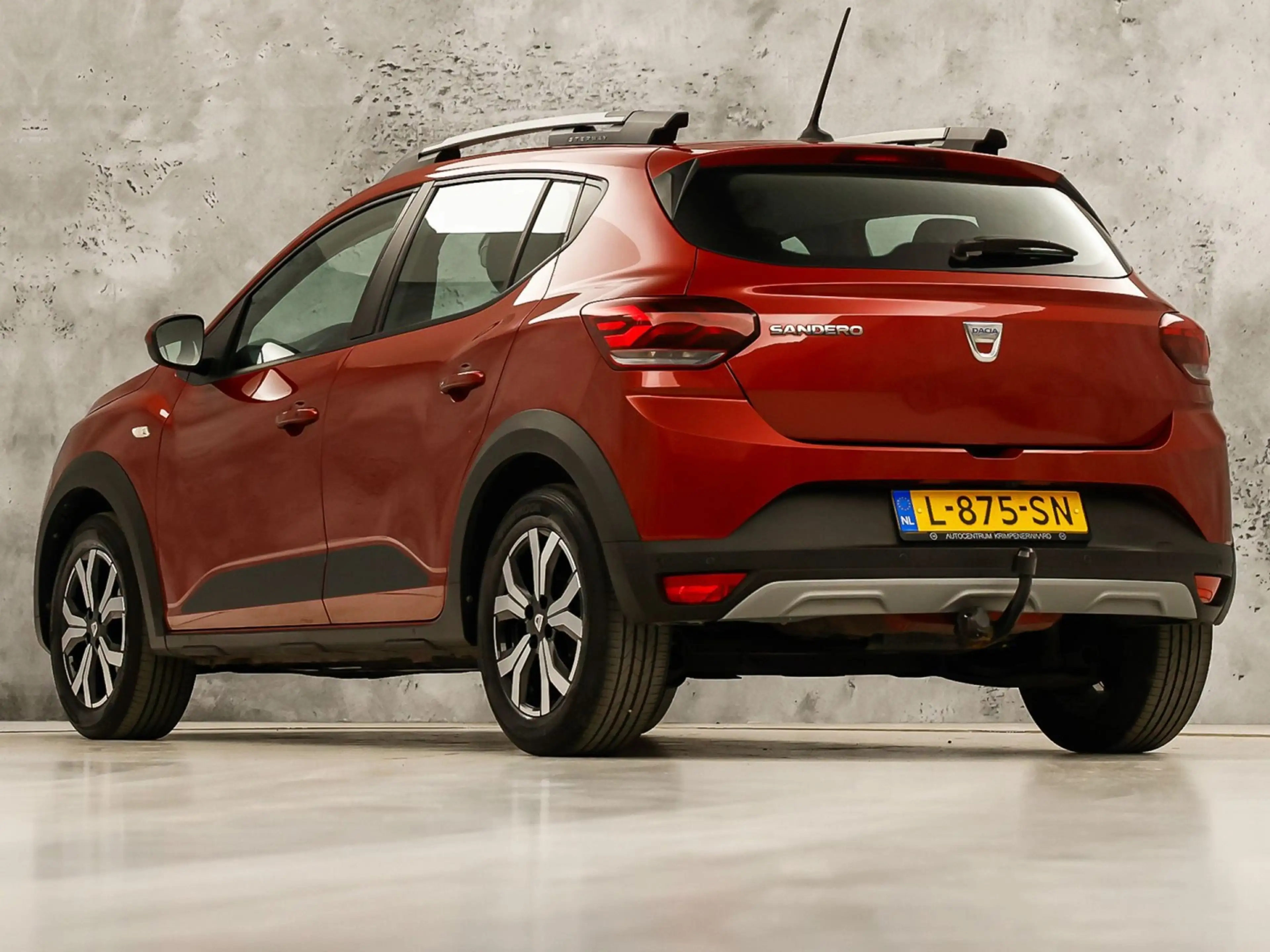 Dacia Sandero 1.0 TCe 100 Bi-Fuel Comfort (GROOT NAVI, CLIMATE, — photo 3