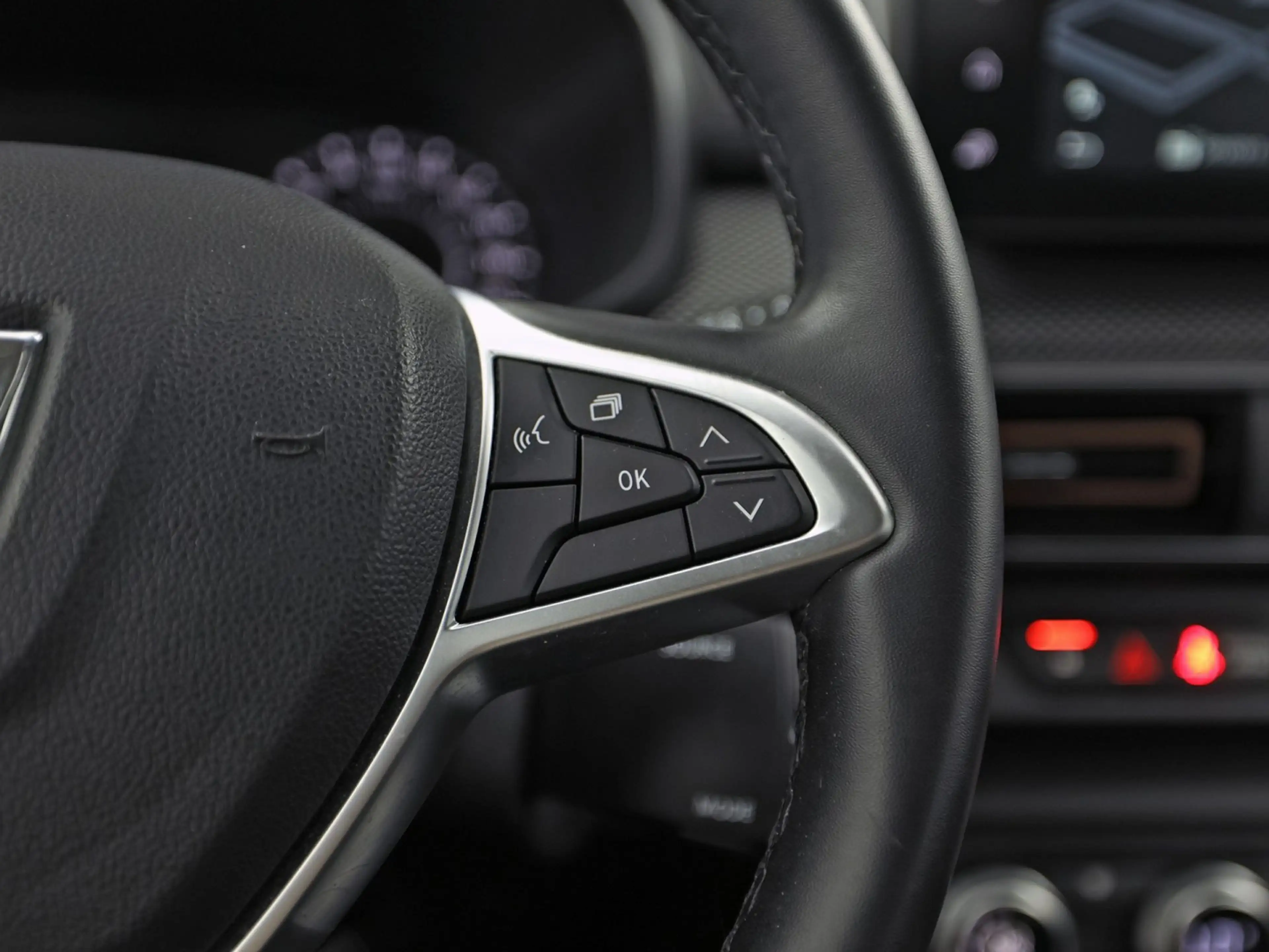 Dacia Sandero 1.0 TCe 100 Bi-Fuel Comfort (GROOT NAVI, CLIMATE, — photo 20