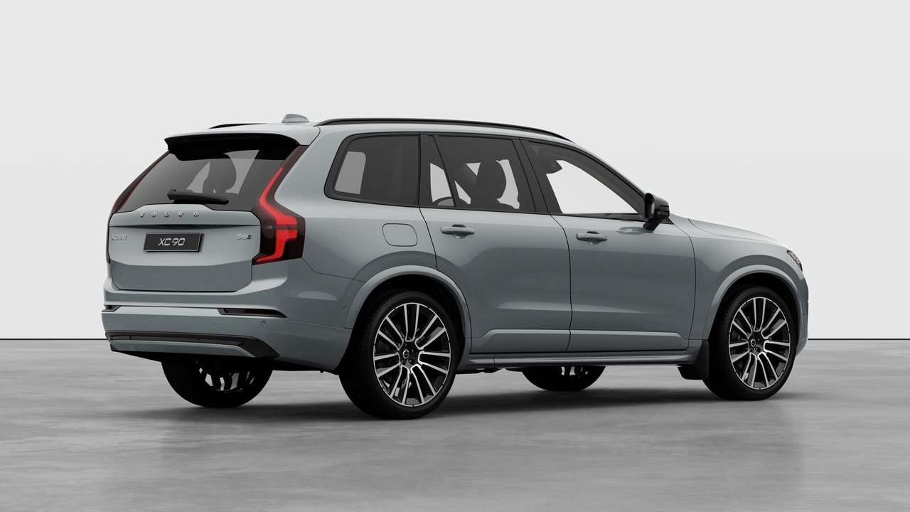 2026 Volvo XC90 B6 AWD Ultra Dark Theme 7-Seater alt 4
