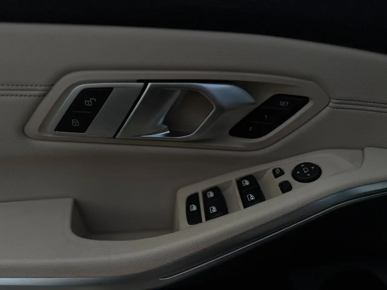 BMW 330 e xDrive M Pack Facelift Laserlight Open-dak Full! 9