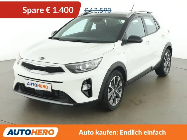 Kia Stonic 1.6 CRDi Silber *TEMPO*CAM*SPUR*KLIMAAUT*SHZ*